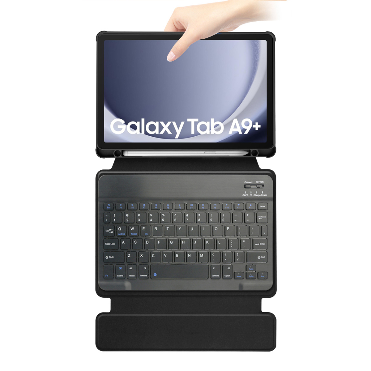 Tablet mit schwarzer Tastatur. Hand legt Tablet auf Tastatur. Tablet zeigt 'Galaxy Tab A9+'.