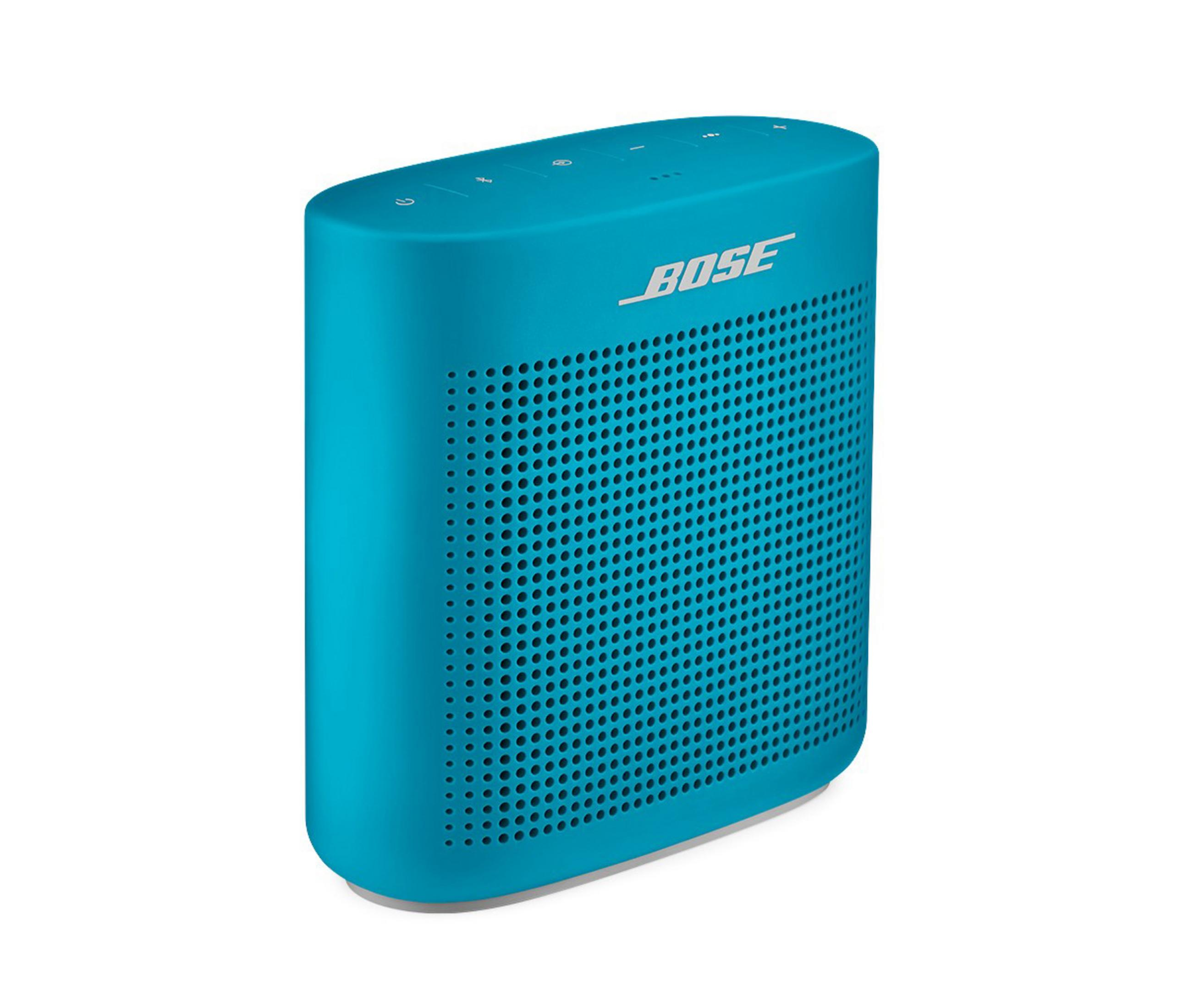 Ein türkisfarbener Bose-Lautsprecher mit dem Bose-Logo auf der Vorderseite, weißer Hintergrund.