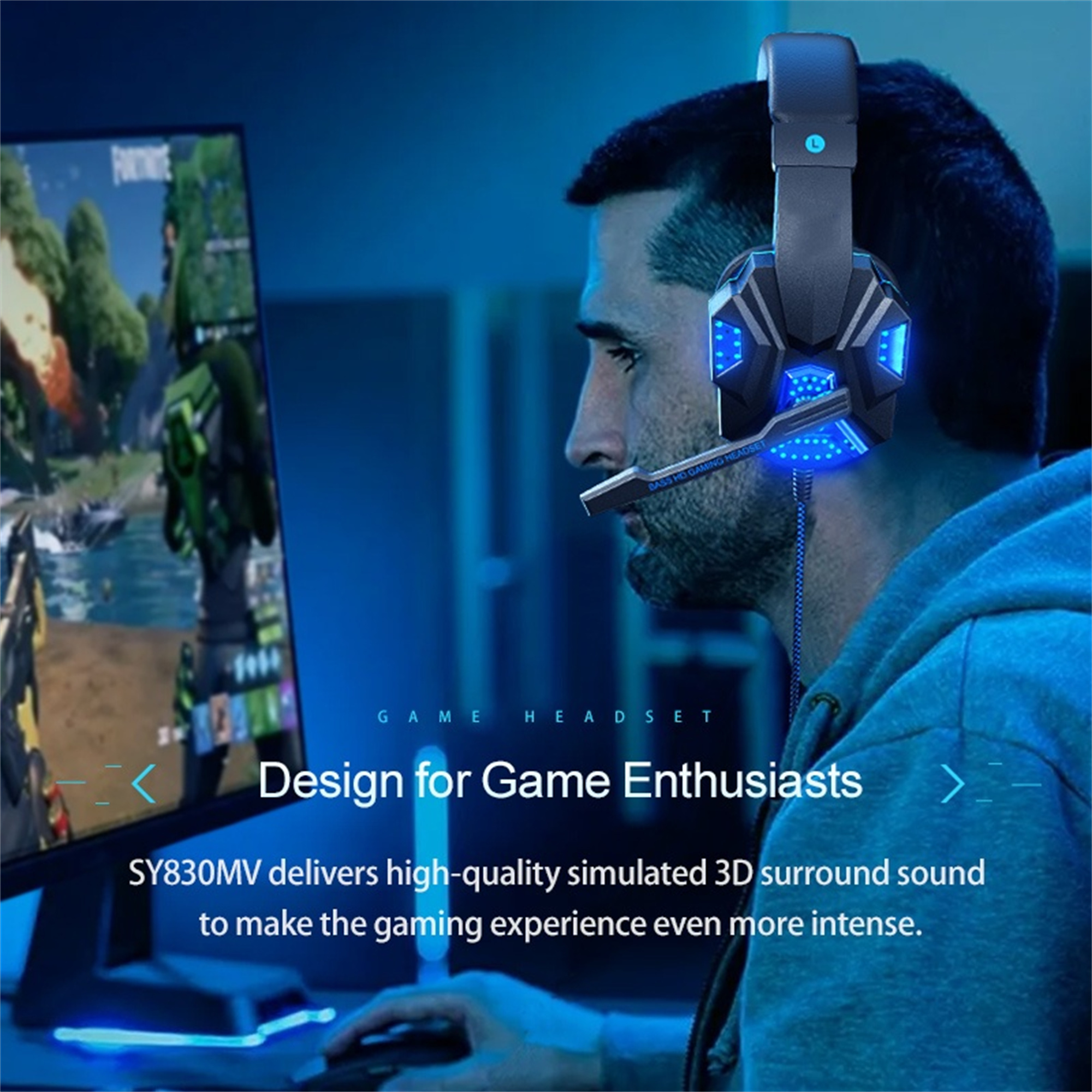 Eine Person, die ein Gaming-Headset trägt und auf einen Computerbildschirm schaut.