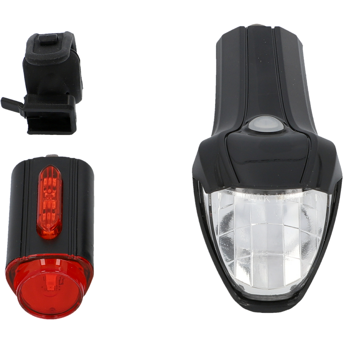Fahrradlichter-Set: Frontlicht, Rücklicht und Halterung. Die Lichter sind schwarz mit roten und weißen Elementen.