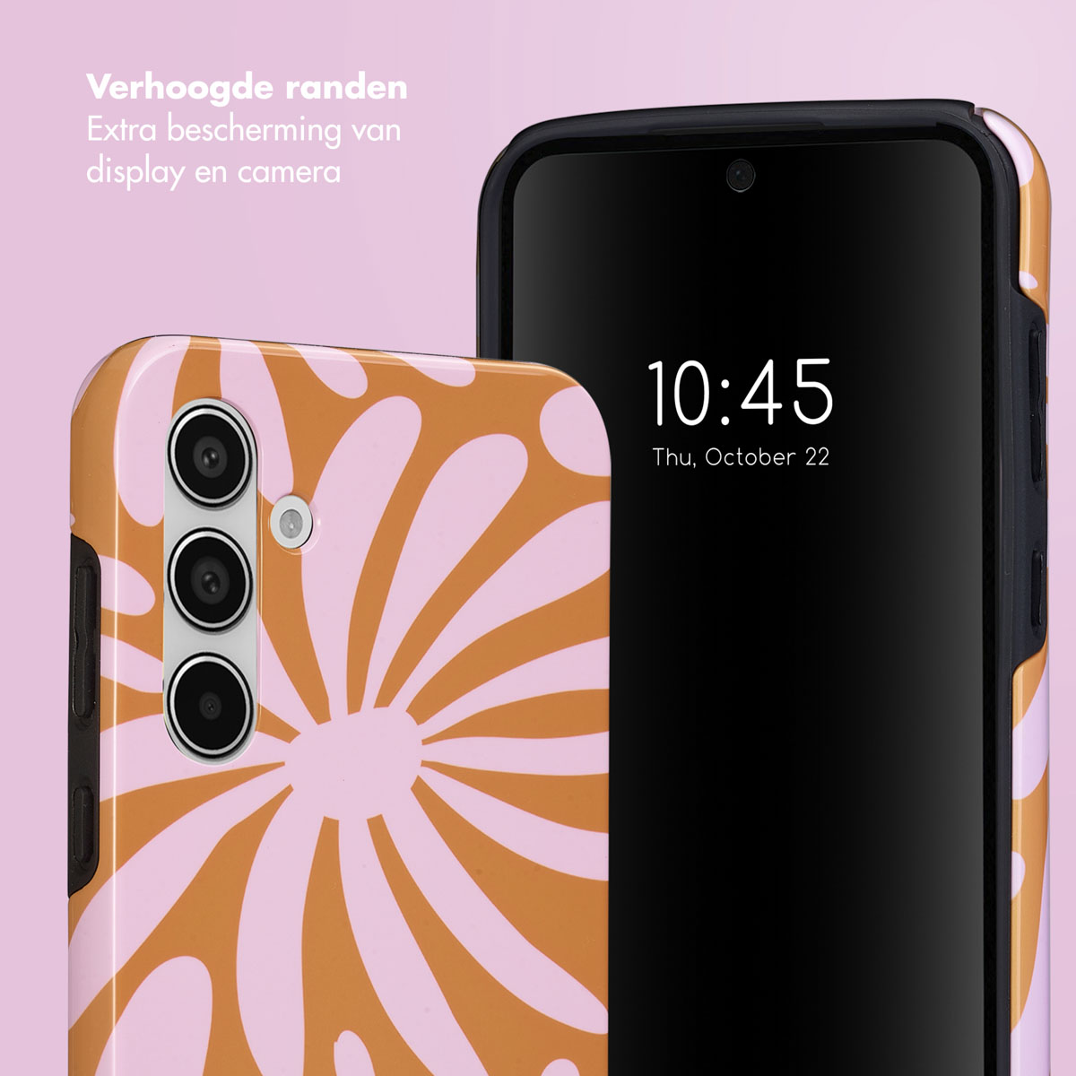 Een telefoon met retro bloemenpatroon hoesje en zwart scherm.