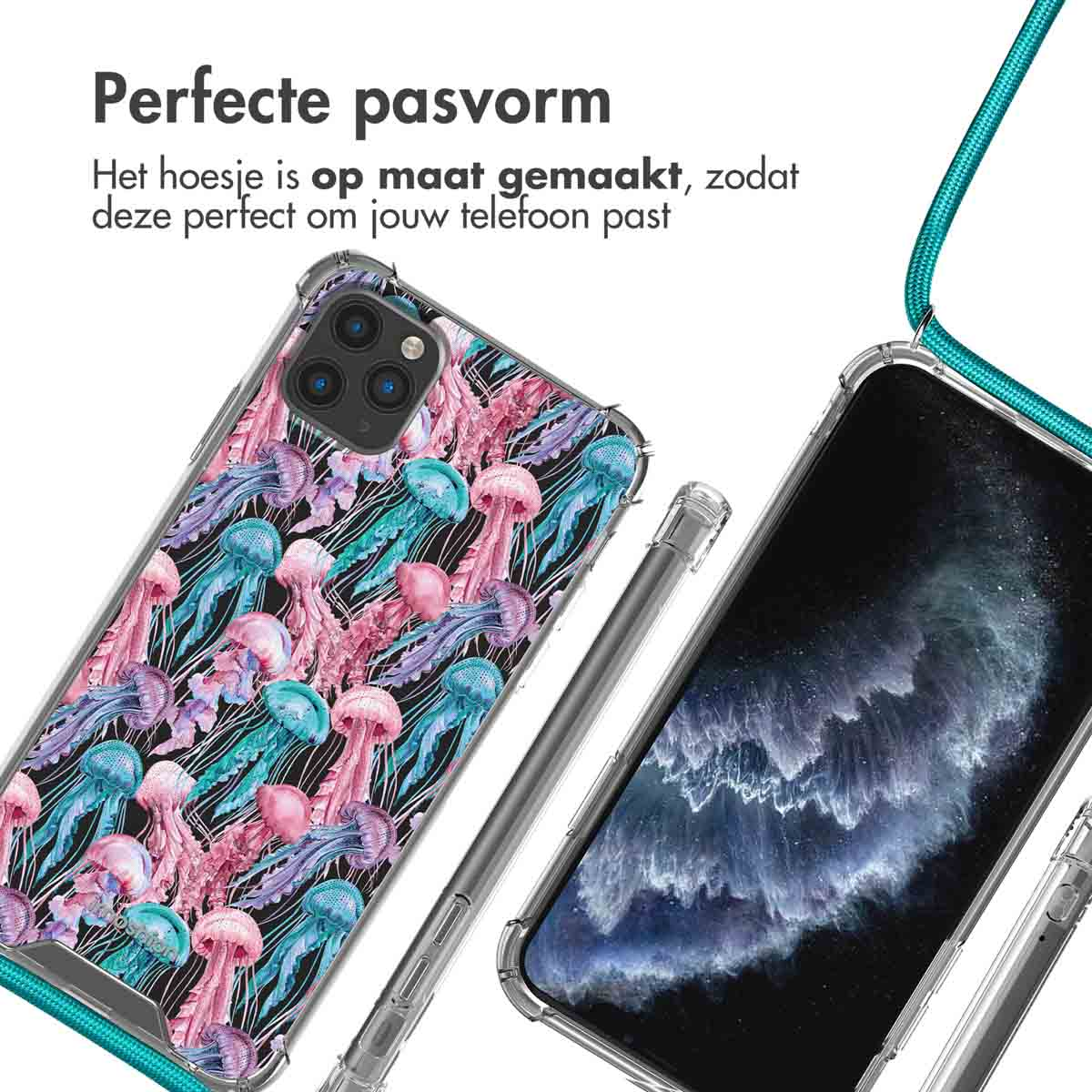 Una cover trasparente con stampa di meduse accanto a un telefono.