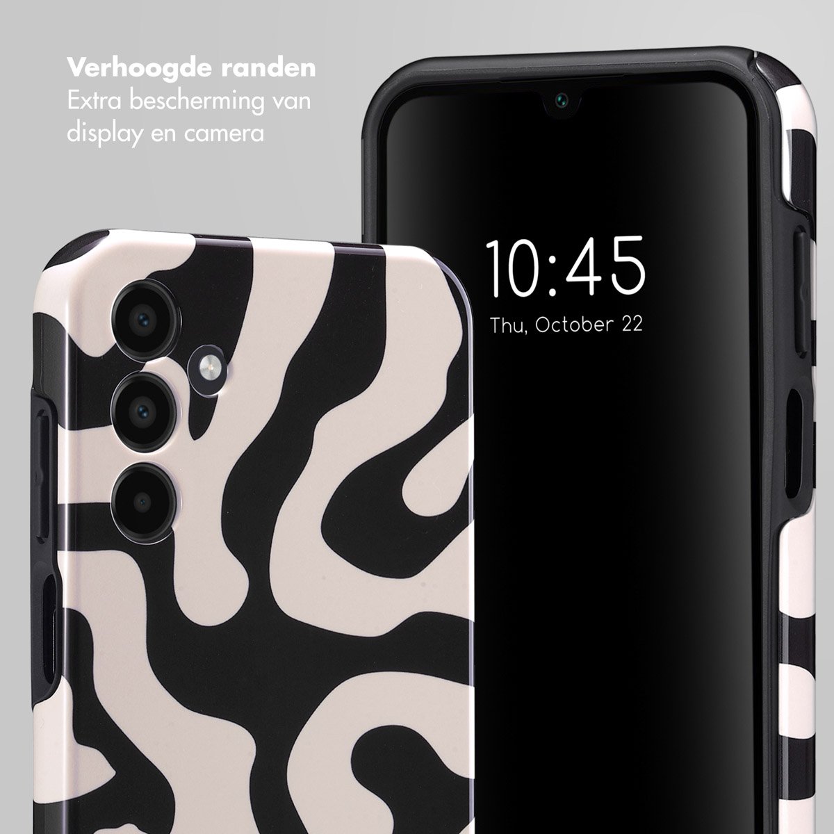 Een smartphone met een zwart-wit patroon en een klok op het scherm.