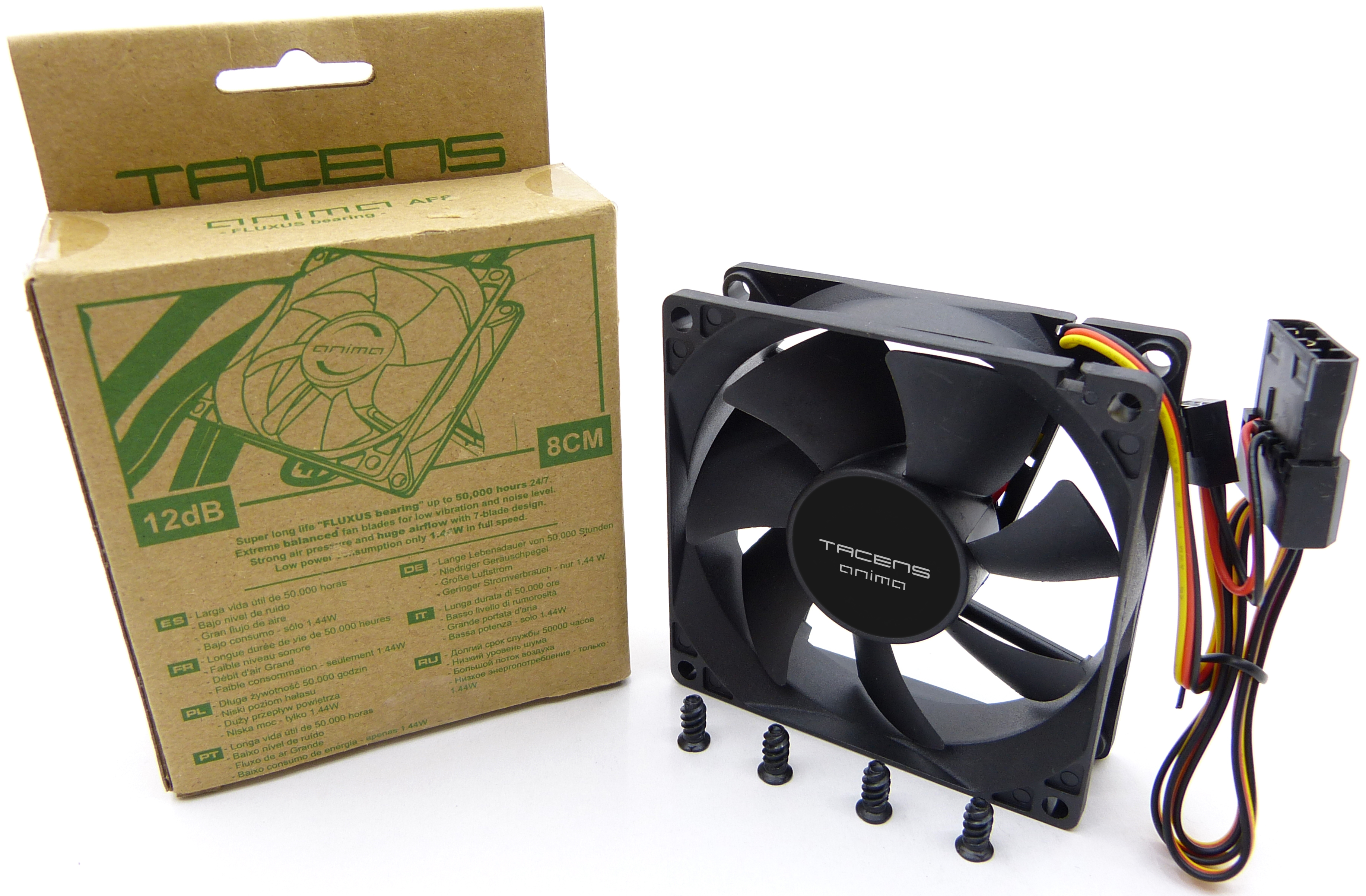 Un ventilador negro con una caja etiquetada Tacens Anima y accesorios.