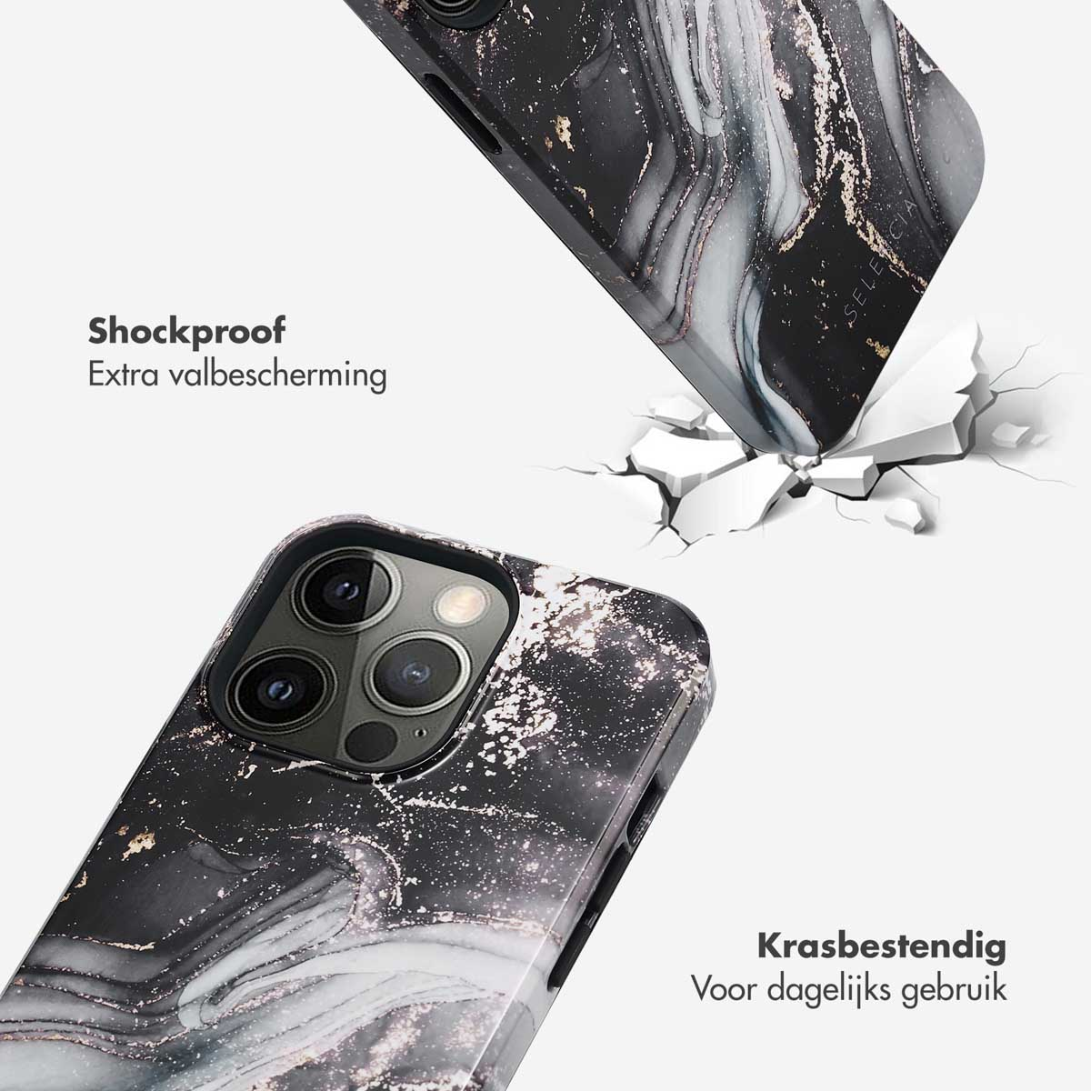 Téléphone avec étui, motif marbre, effet de surface fissurée.