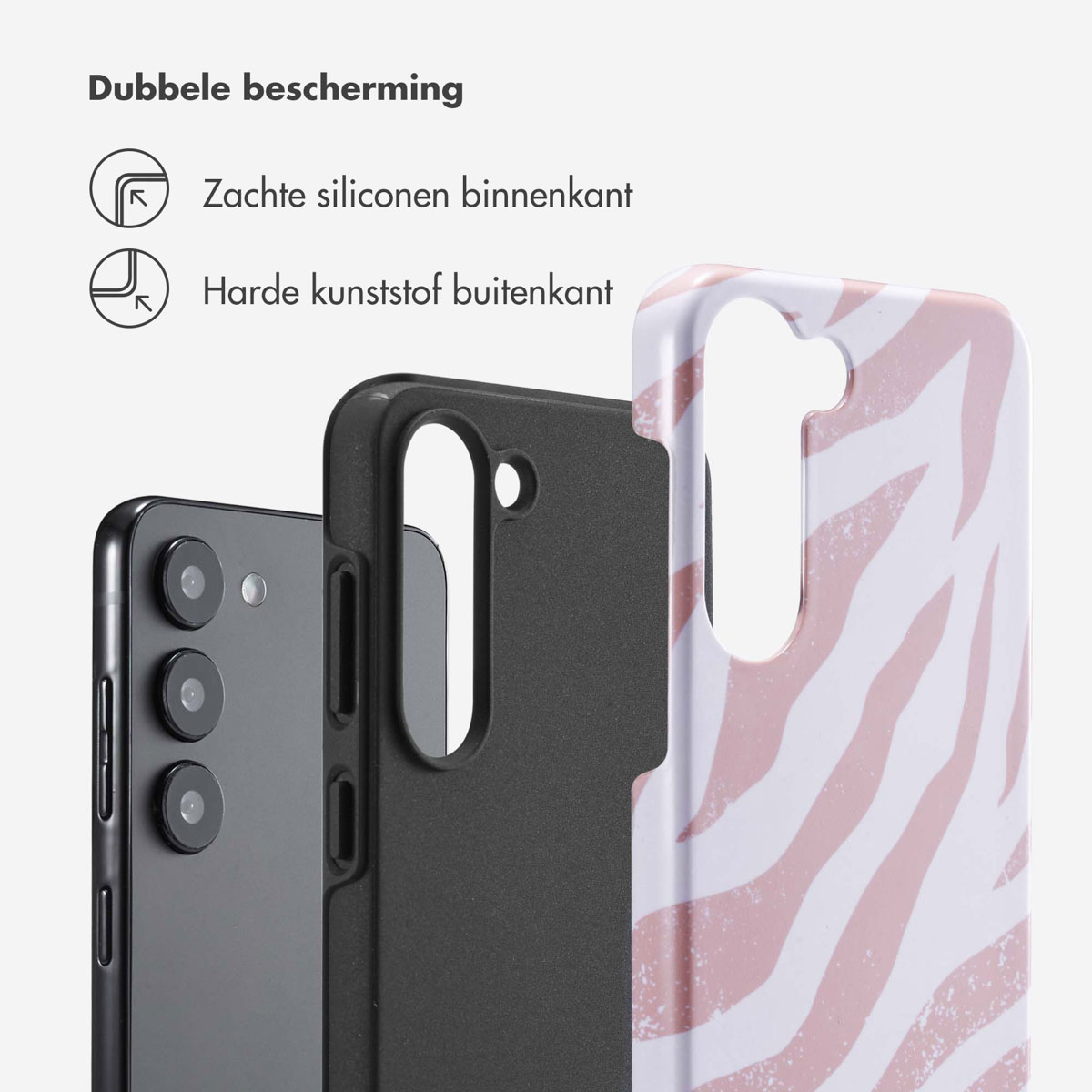 Téléphone avec coque rayée rose et blanche et couches protectrices.