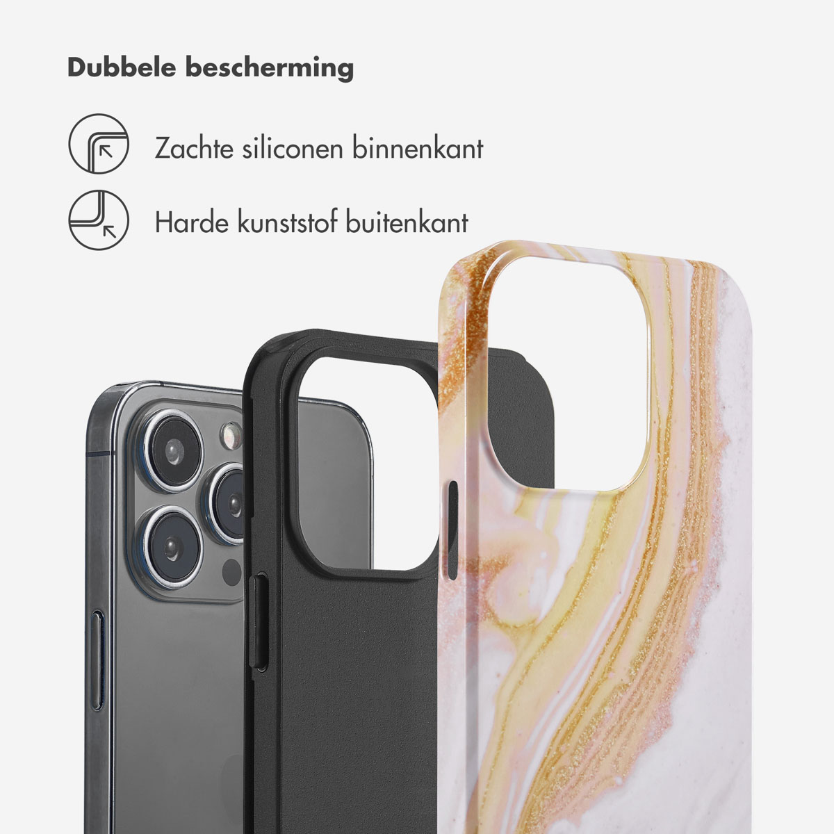 Close-up van telefoonhoesjes. Eén hoesje zit op een telefoon, heeft een marmerontwerp. Zwart en wit.