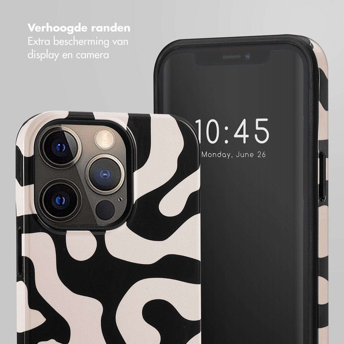 Téléphone avec coque abstraite noire et blanche. L'écran affiche 10h45, lundi 26 juin.