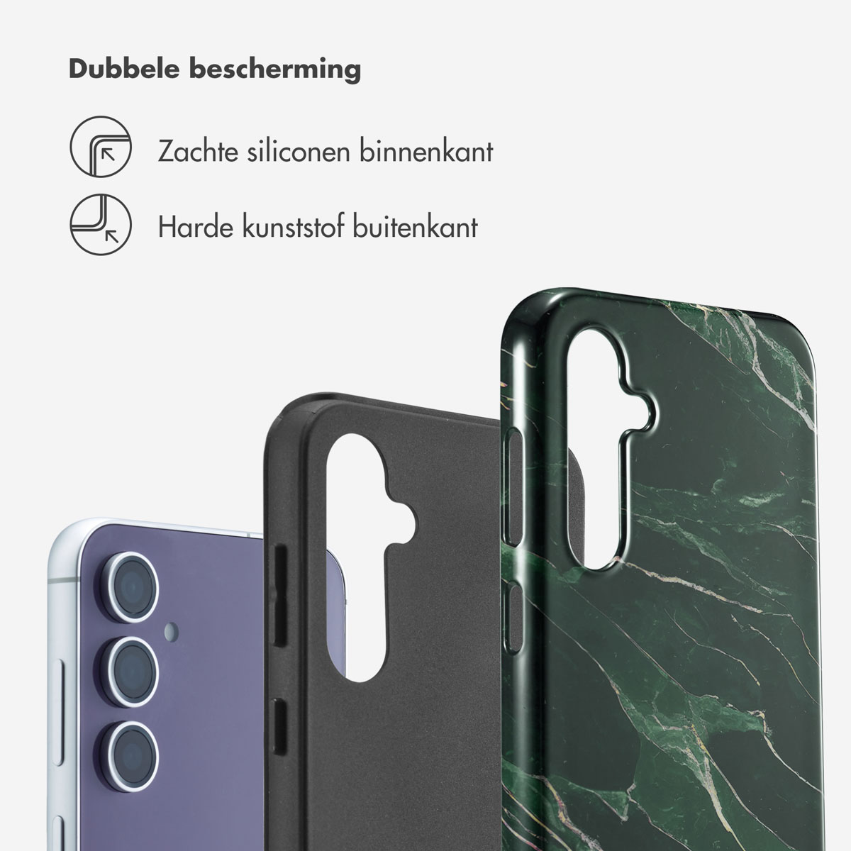 Coque en marbre vert, téléphone noir, intérieur souple et extérieur dur. Trois objets visibles.
