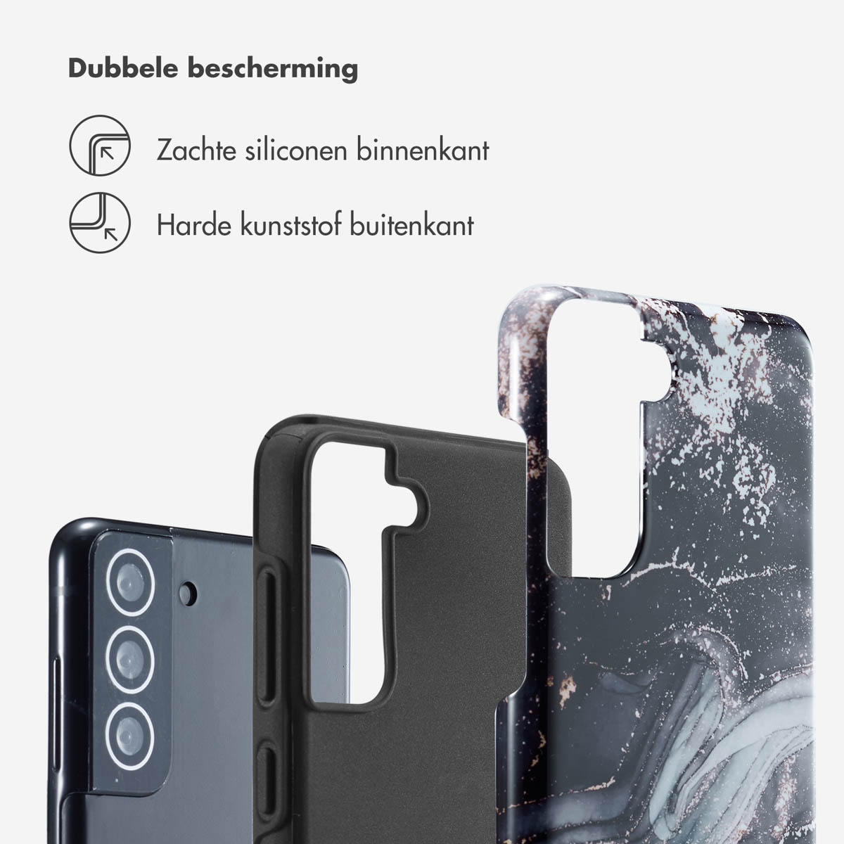Telefono e custodia. La custodia è nera con un motivo simile al marmo. Il testo dice, silicone morbido dentro, plastica dura fuori.