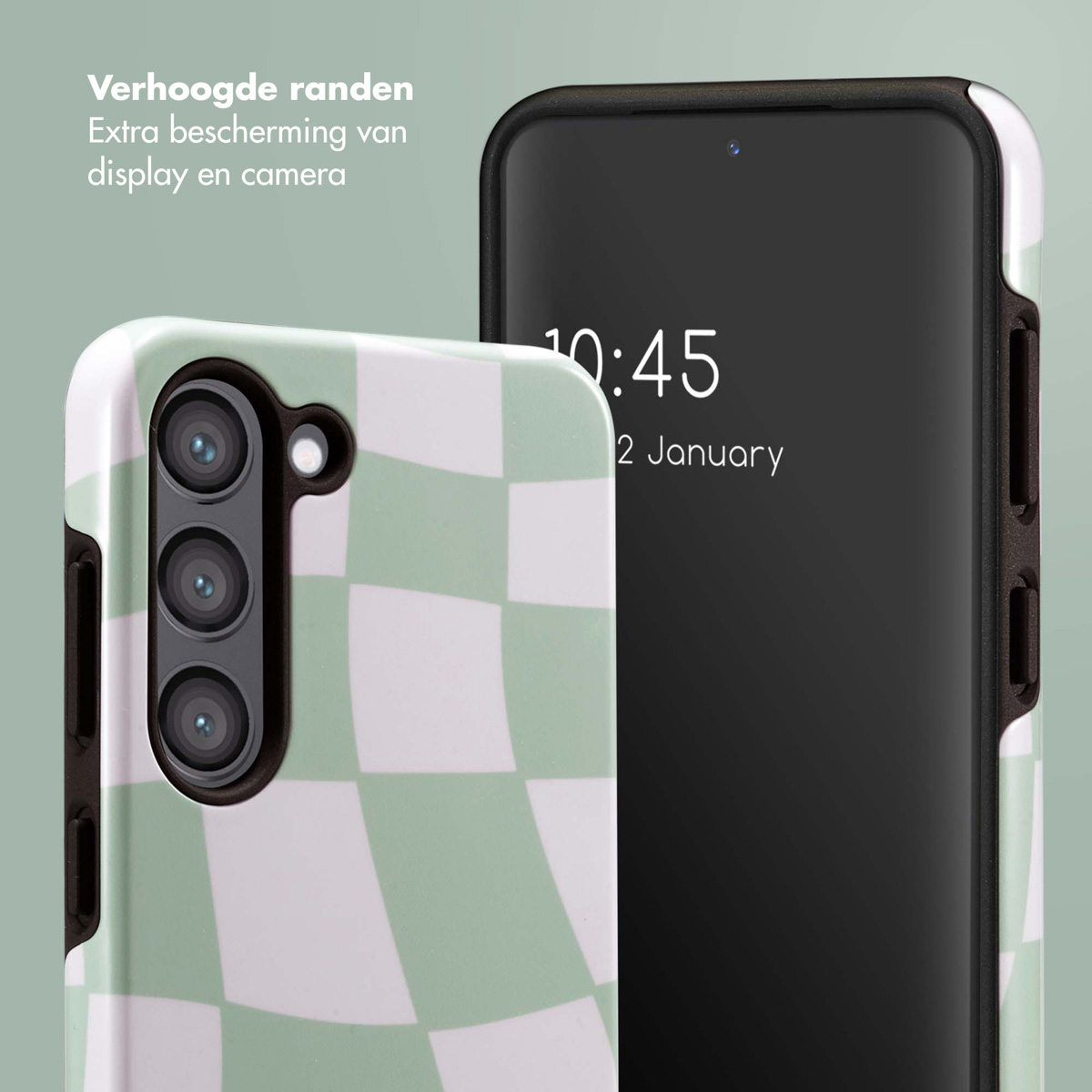 Téléphone dans un étui, motif à carreaux. L'écran est noir et affiche l'heure.