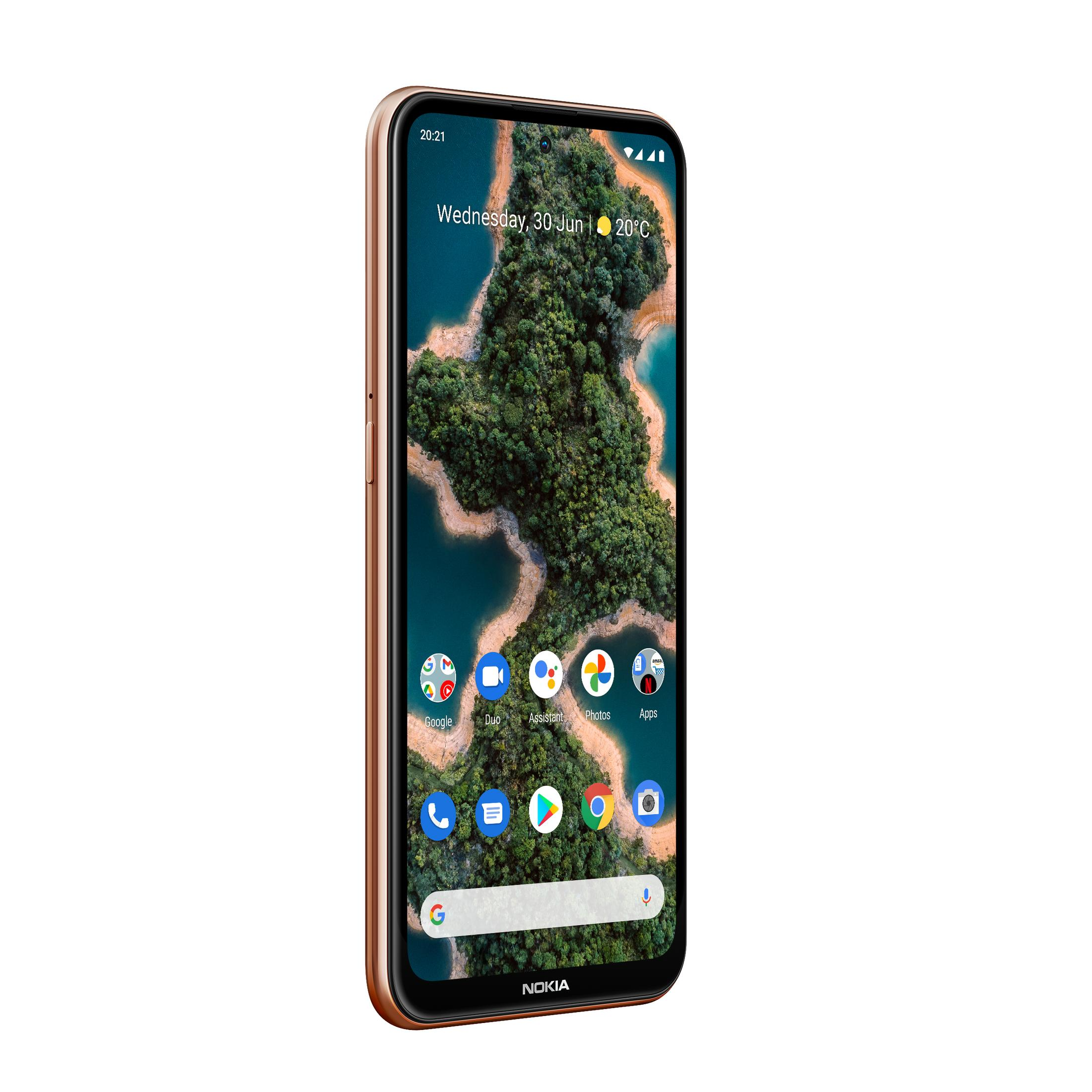 Een goudkleurige smartphone met een interface die een landschap toont.