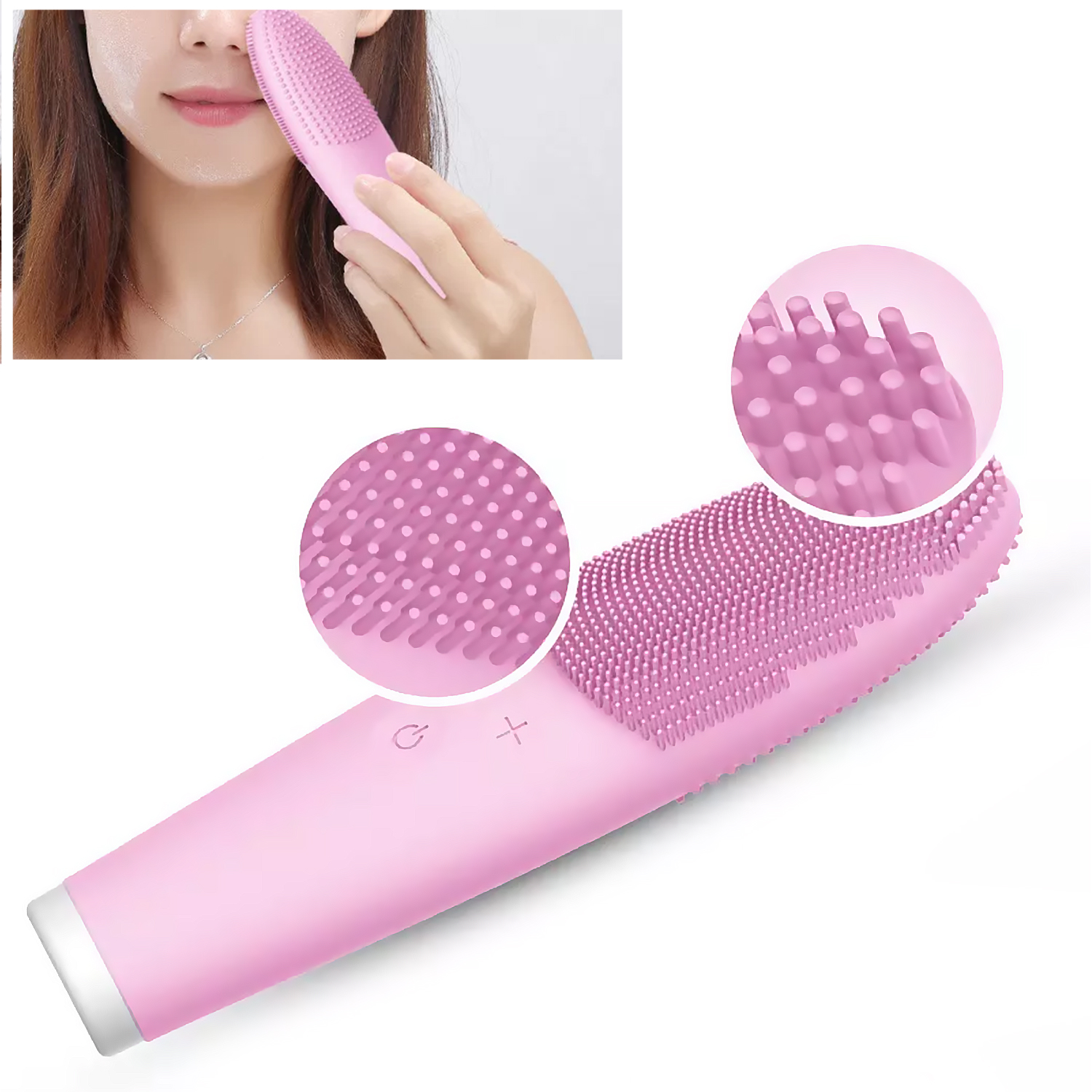 Una spazzola per la pulizia del viso rosa che viene utilizzata su un viso, con dettagli ravvicinati della spazzola.