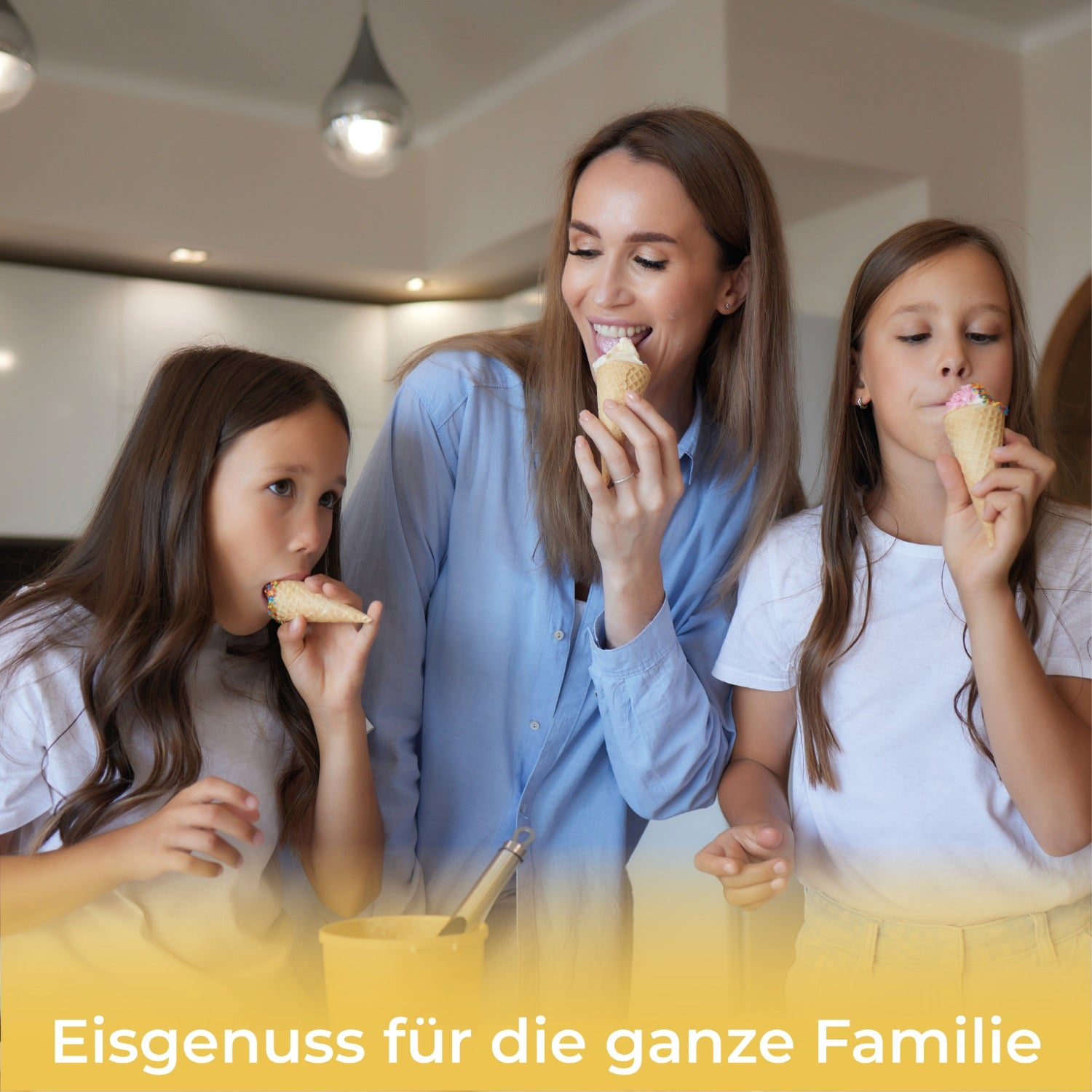 Drei Personen essen Eistüten. Ein Banner mit 'Eisgenuss für die ganze Familie' unten.