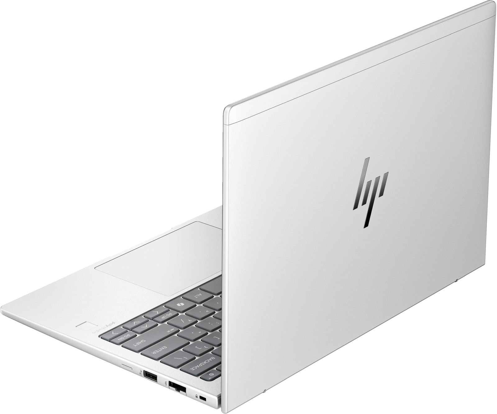 Un laptop bianco, leggermente aperto, mostra il retro con il logo HP. Sfondo bianco.