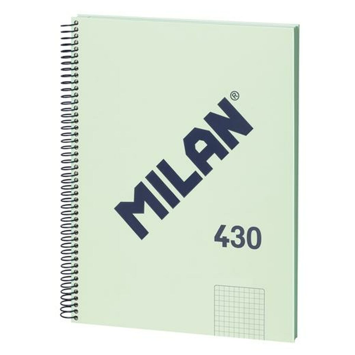 Ein grünes und weißes Spiralnotizbuch mit dem Wort 'MILAN' und der Nummer '430' auf dem Umschlag.