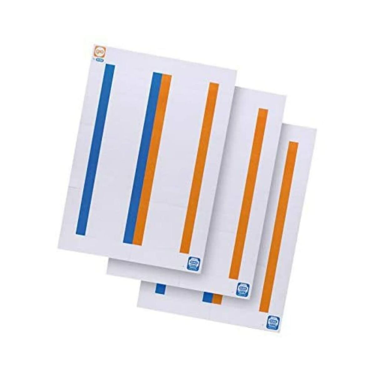 Drei weiße Papiere mit blauen und orangenen vertikalen Streifen. Diagonal angeordnet.