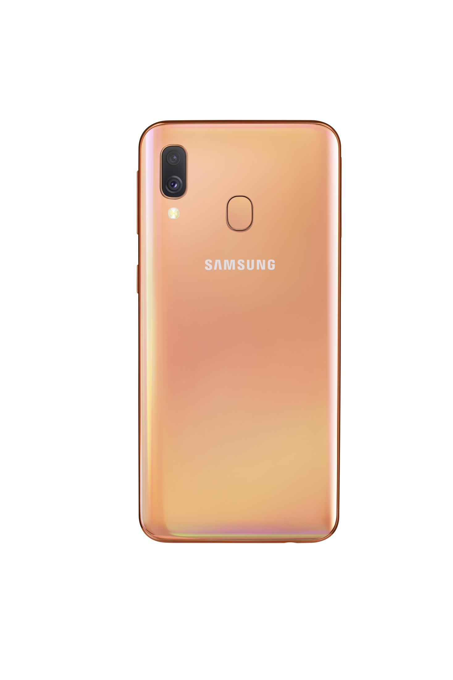 Rückseite eines gold-orangenen Samsung-Telefons. Das Samsung-Logo ist sichtbar.