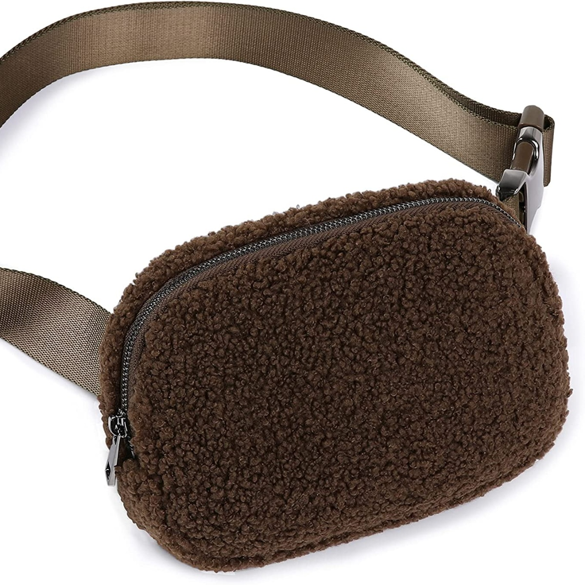 Braune, flauschige Bauchtasche mit braunem Riemen und silbernem Reißverschluss.