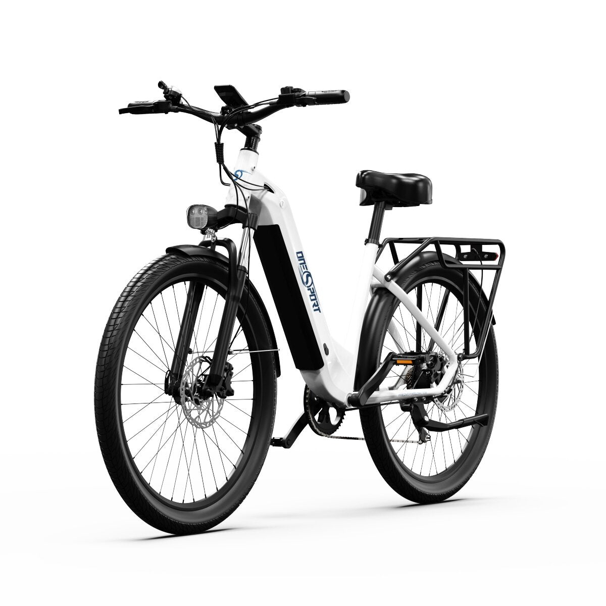 Weißes und schwarzes Elektrofahrrad. Weißer Hintergrund. Das Fahrrad ist angewinkelt.