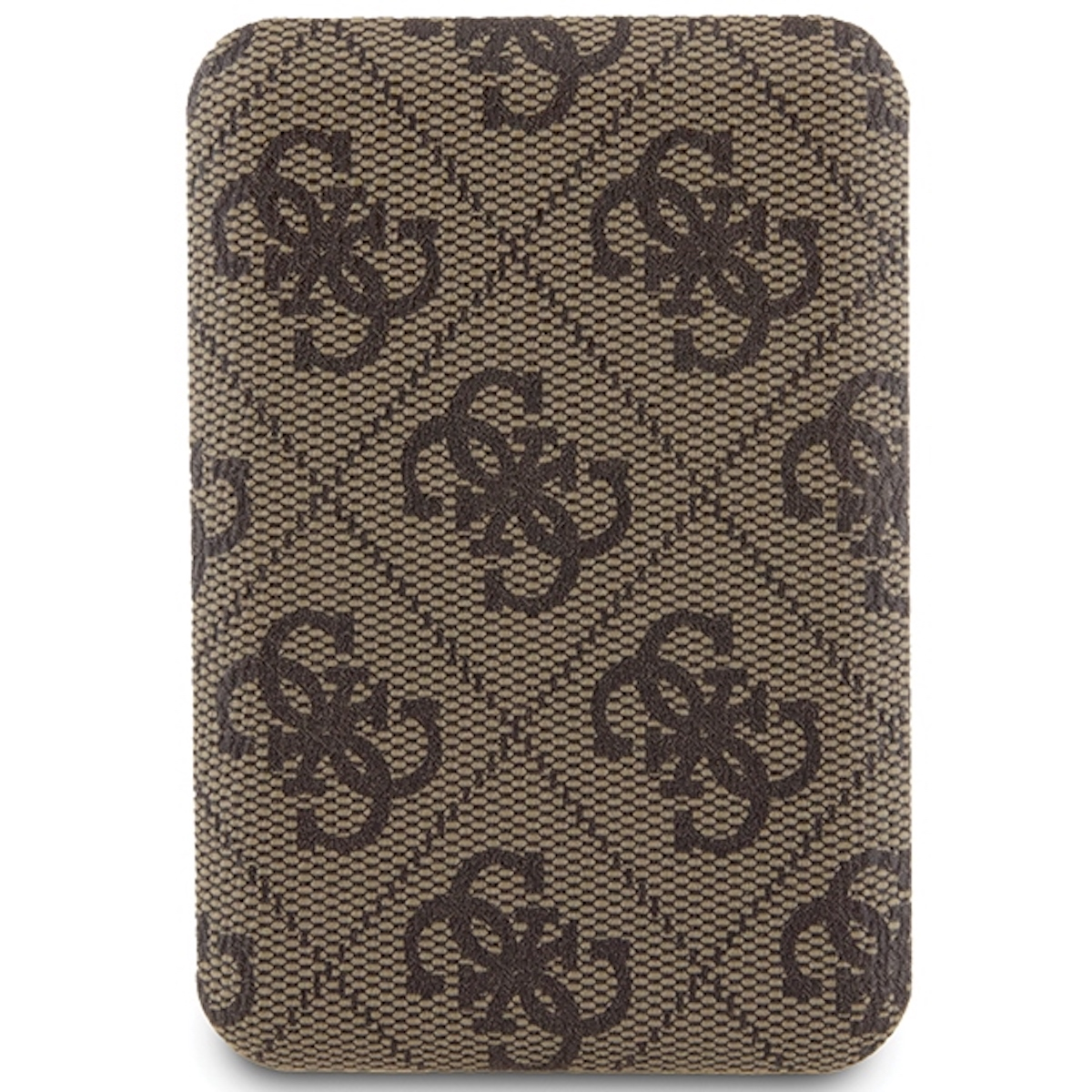 Bruine telefoonkaarthouder met het Guess-logopatroon, op een witte achtergrond.