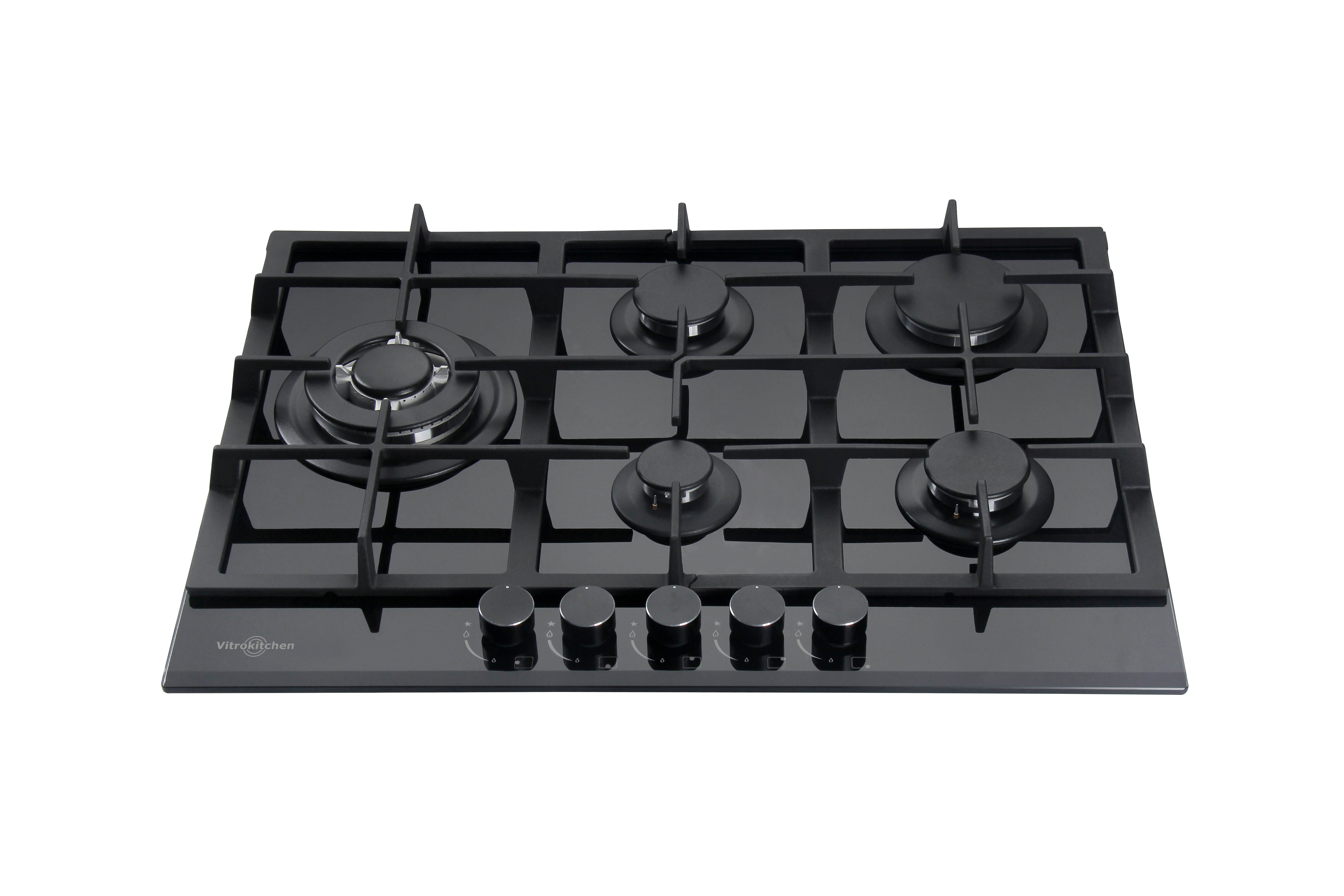Placa de gas de vidrio negro con cinco quemadores. Mandos en la parte inferior. Logotipo VitroKitchen.