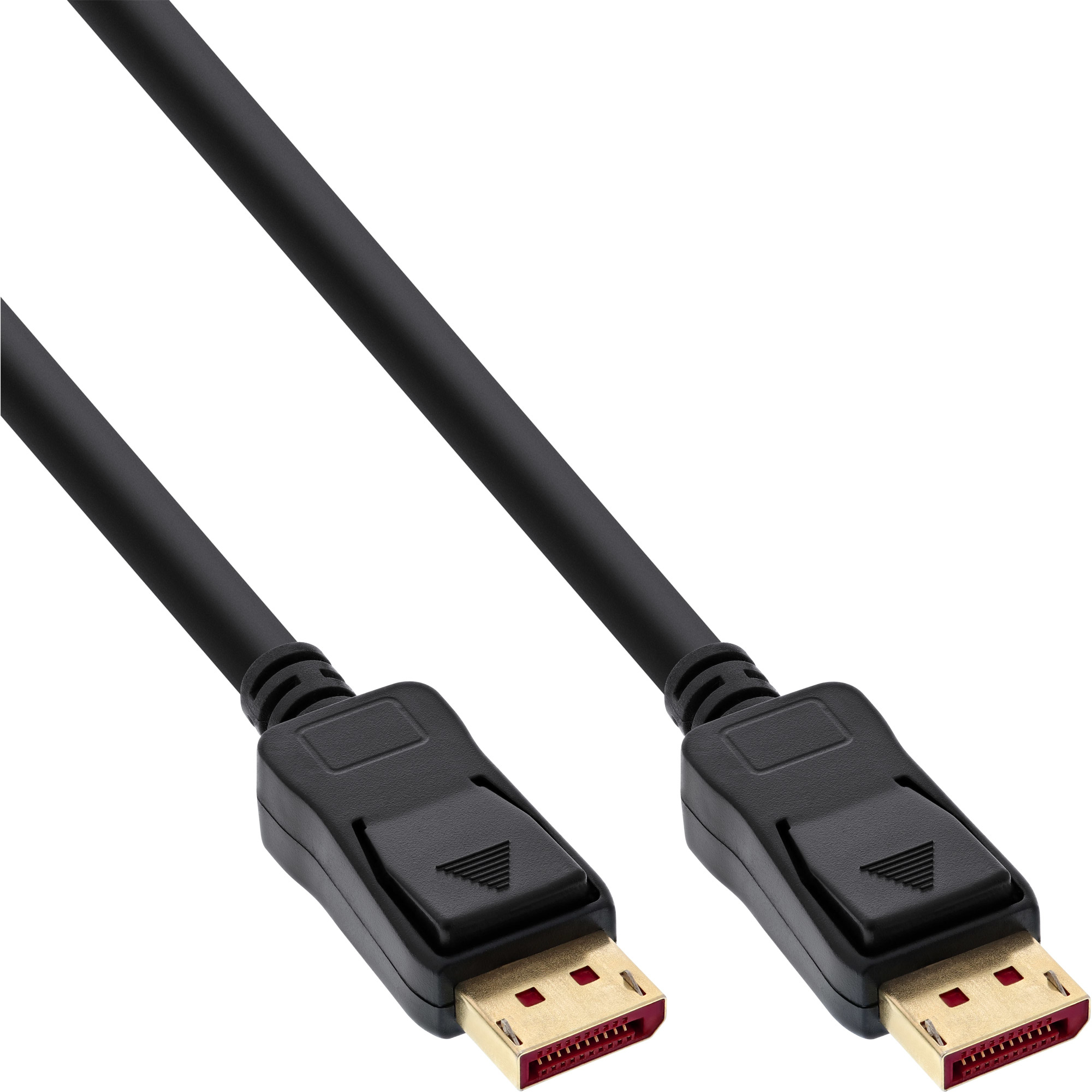 Un cavo DisplayPort nero con connettori dorati su sfondo bianco, angolato dal basso.