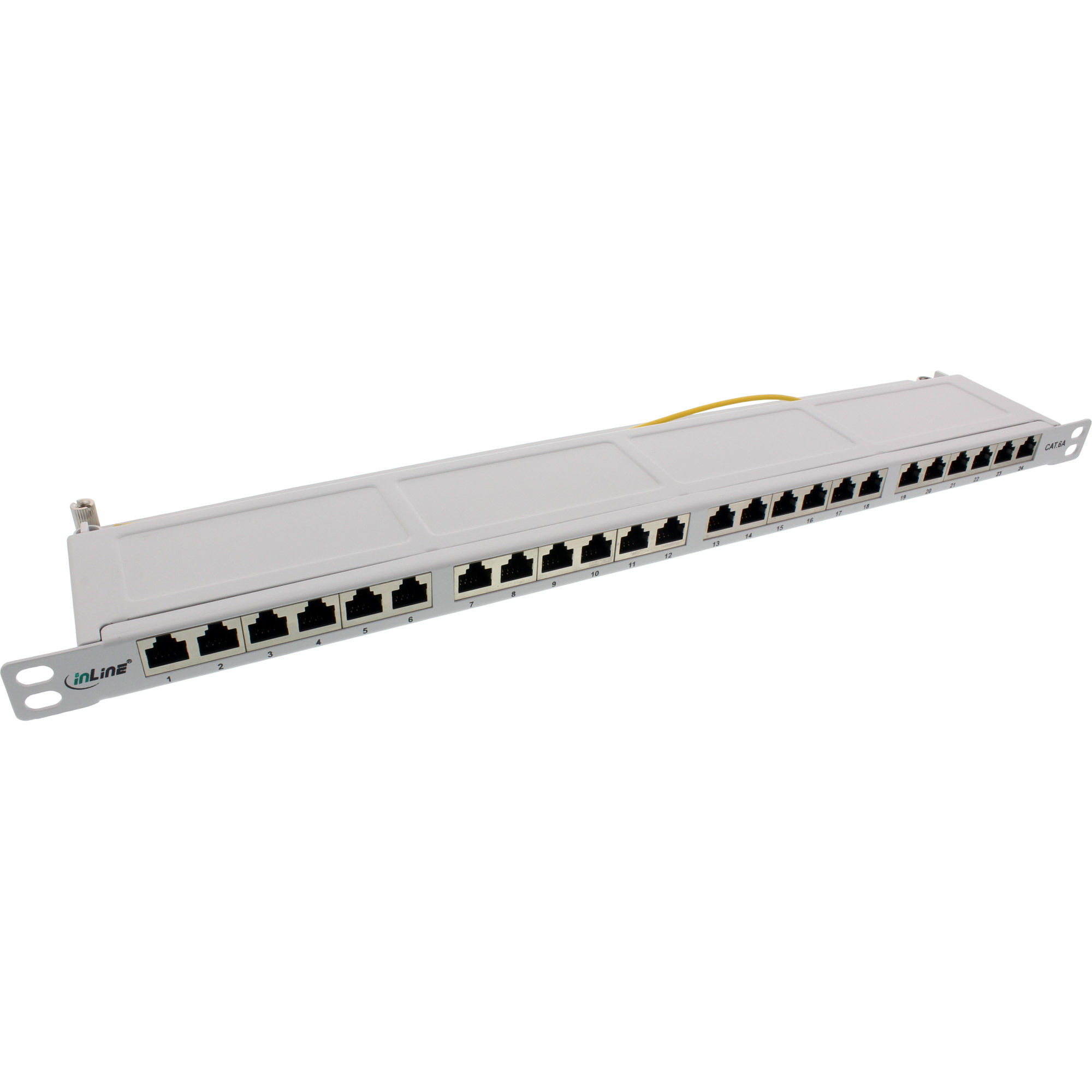 Un pannello patch bianco con porte RJ45 nere su sfondo bianco.