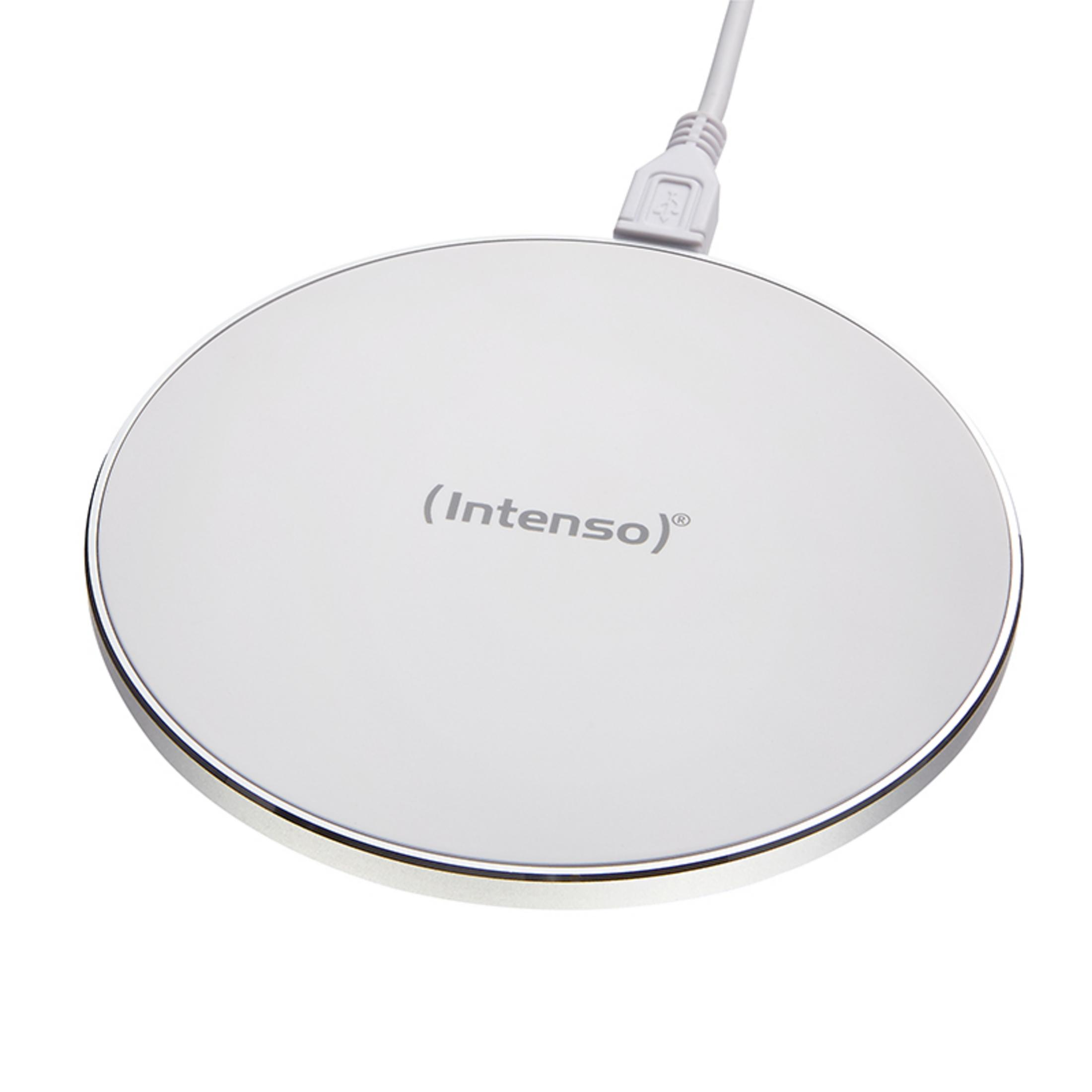 Weißes und silbernes kabelloses Ladepad mit USB-Kabel. Auf dem Pad steht (Intenso).
