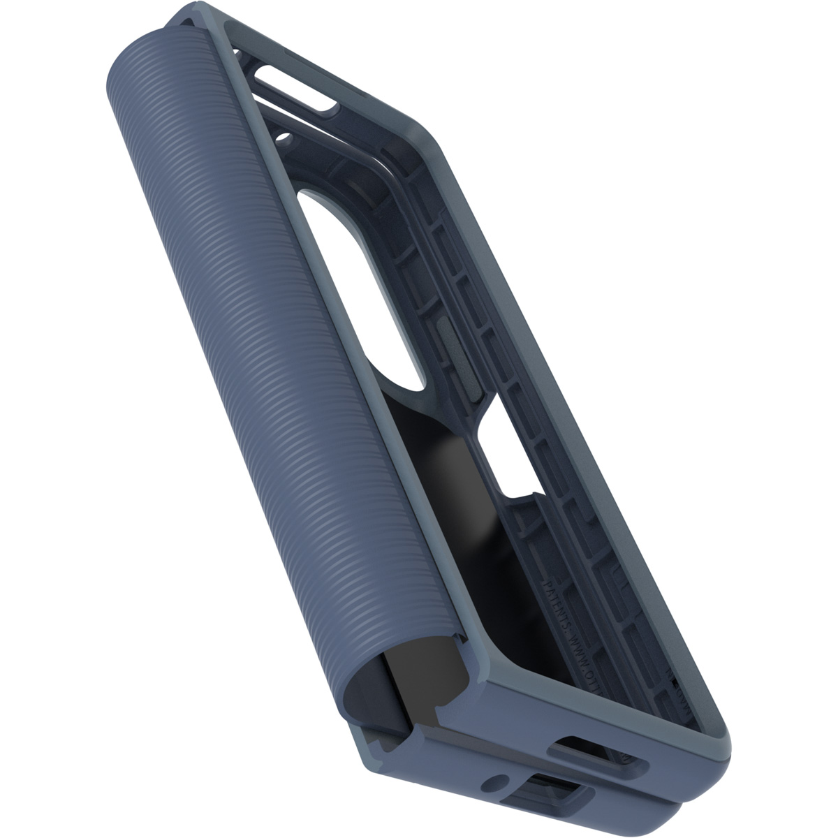 Custodia per telefono blu angolata, che mostra un lato strutturato. La custodia ha ritagli per le porte.
