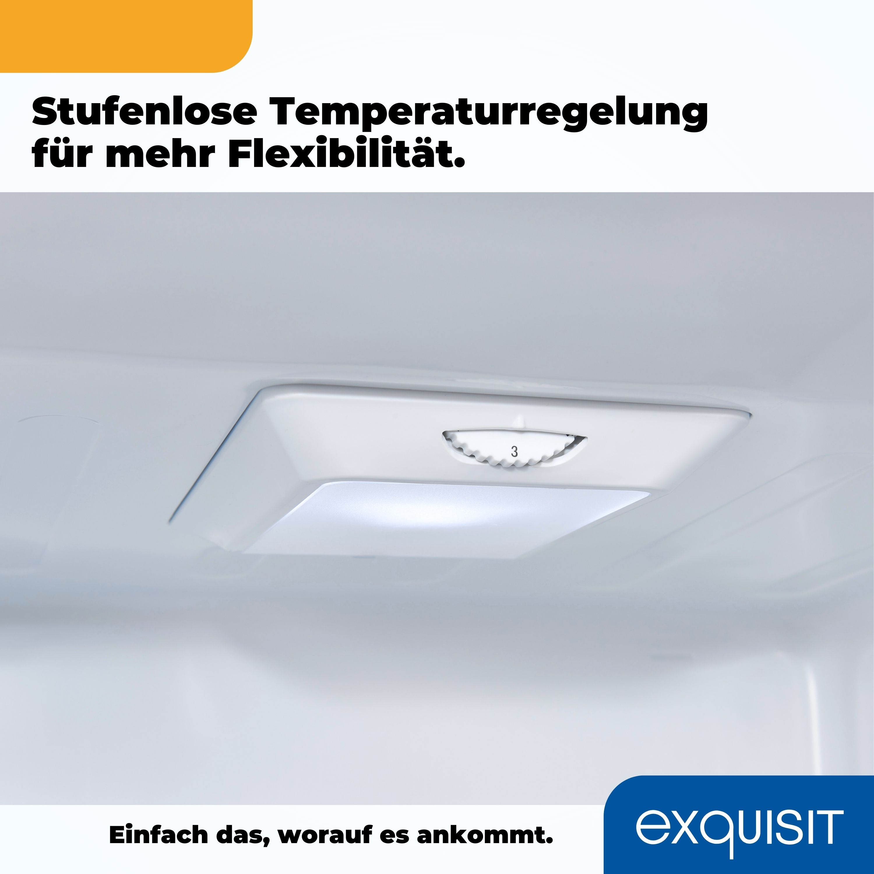 Innenraum eines weißen Kühlschranks. Eine Temperaturregelung befindet sich oben in der Mitte mit weißem Licht.