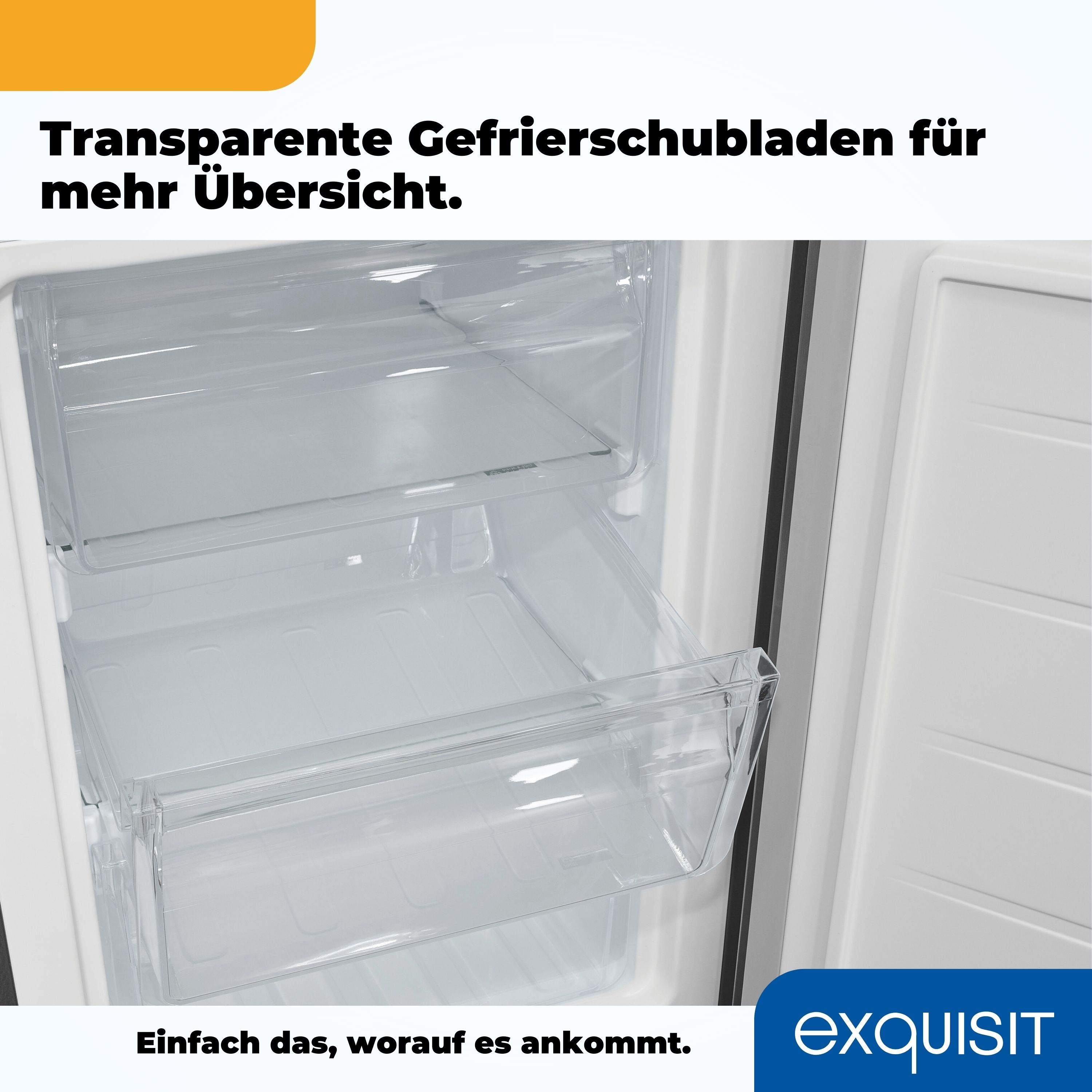 Kühlschrank-Innenraum, transparente Schubladen. Weißer Hintergrund. Exquisit-Logo. Textüberlagerung.