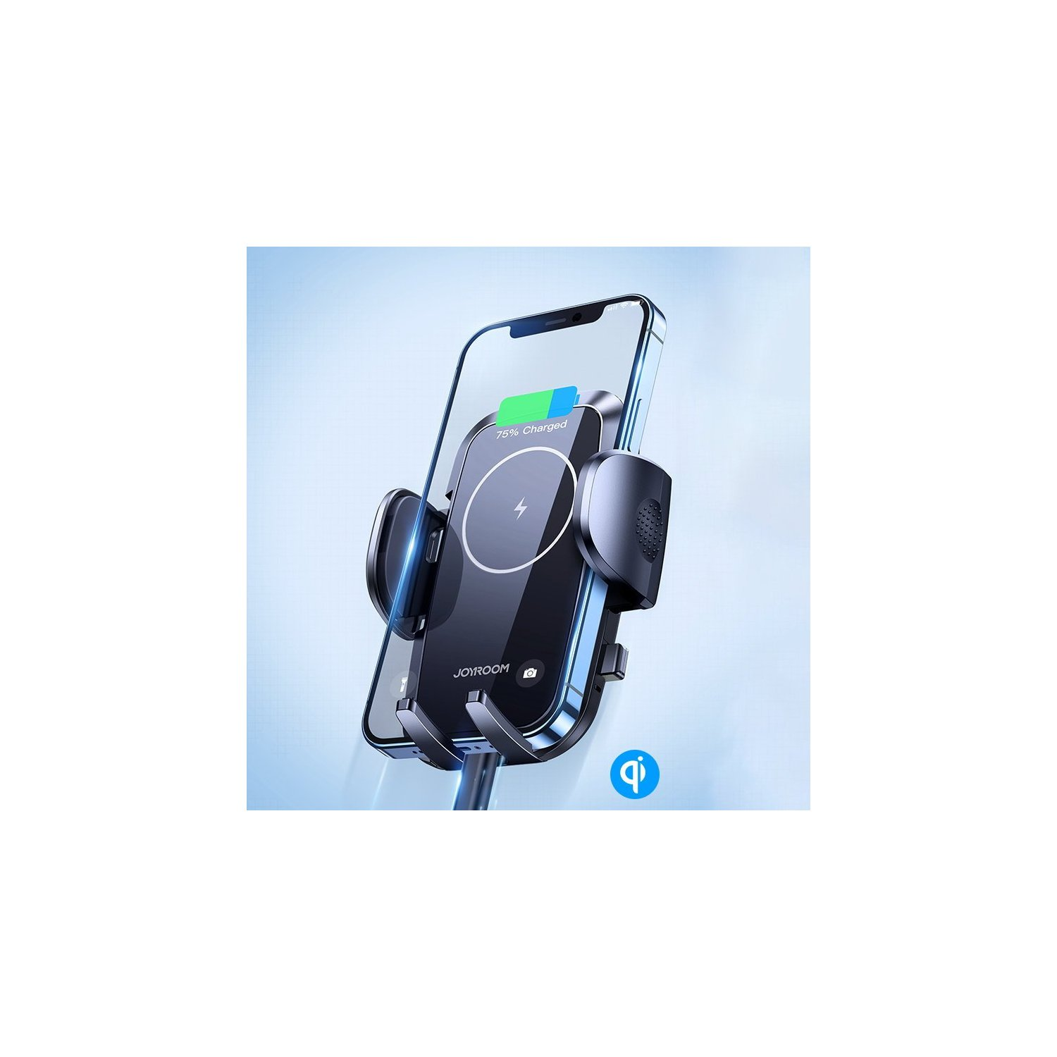Ein Telefon, das drahtlos in einer Autohalterung geladen wird.