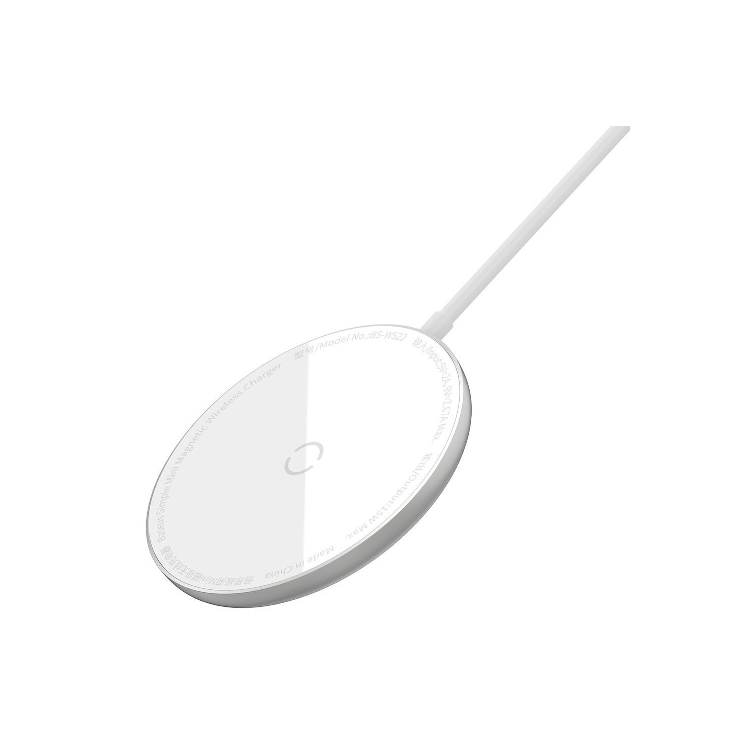 Weißes, rundes kabelloses Ladegerät mit weißem Kabel. Isoliert auf weißem Hintergrund.
