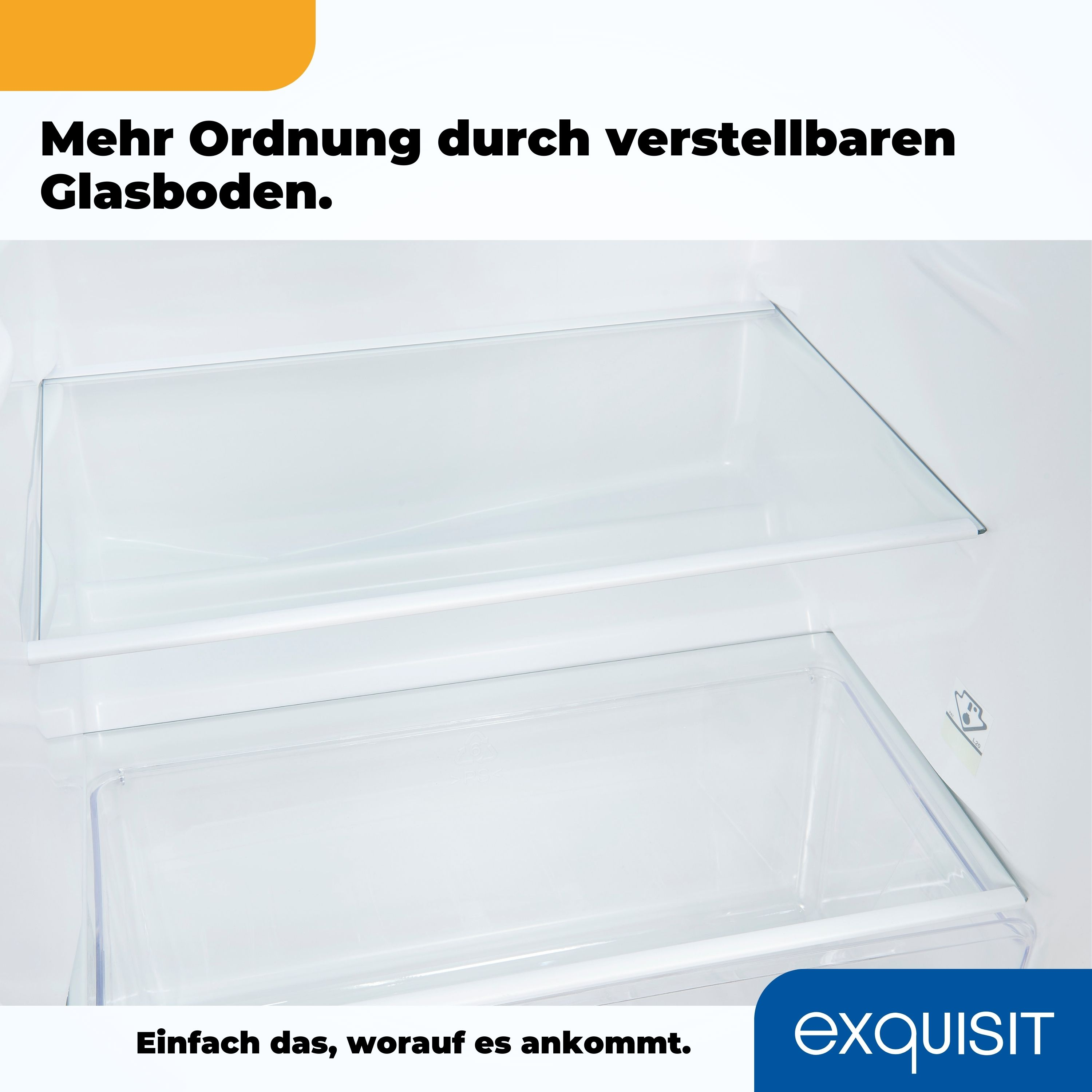 Weißer Kühlschrankinnenraum mit transparenten Regalen, darunter Text und ein exquisites Logo.
