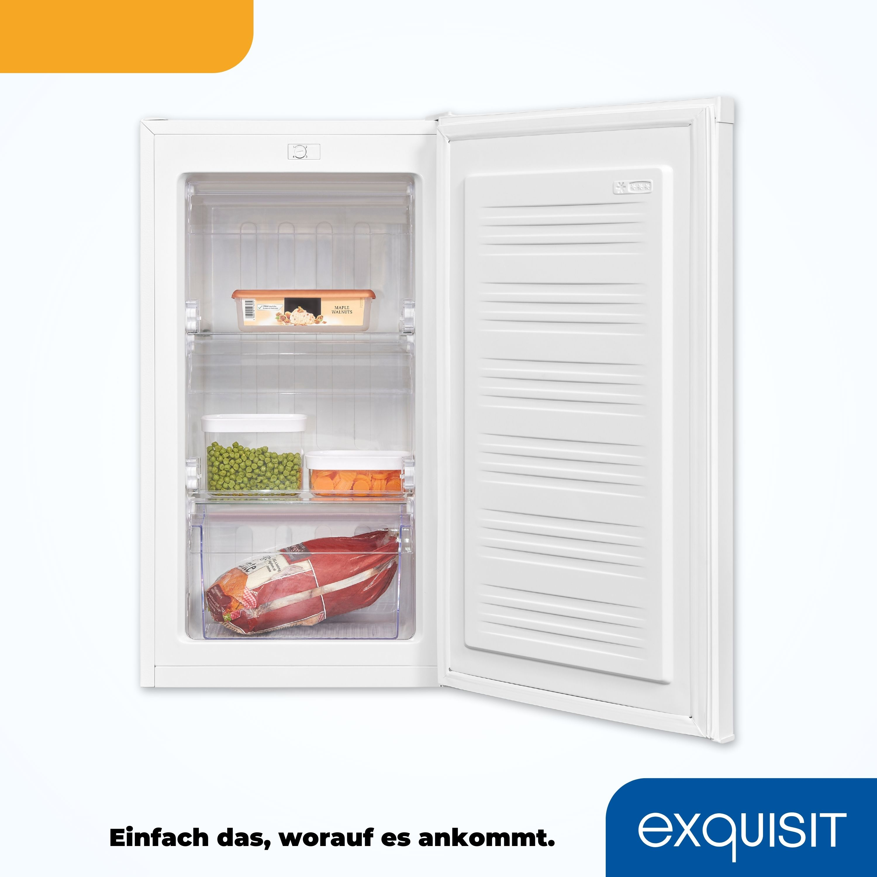 Weißer Gefrierschrank mit offener Tür, zeigt Regale mit Tiefkühlkost.