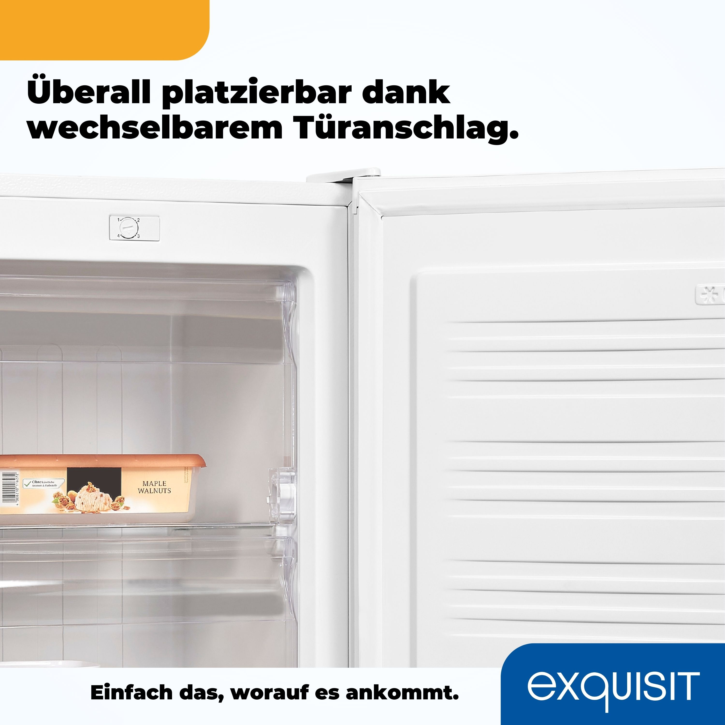 Kühlschrank geöffnet, Innenraum, Text über anpassbare Tür.