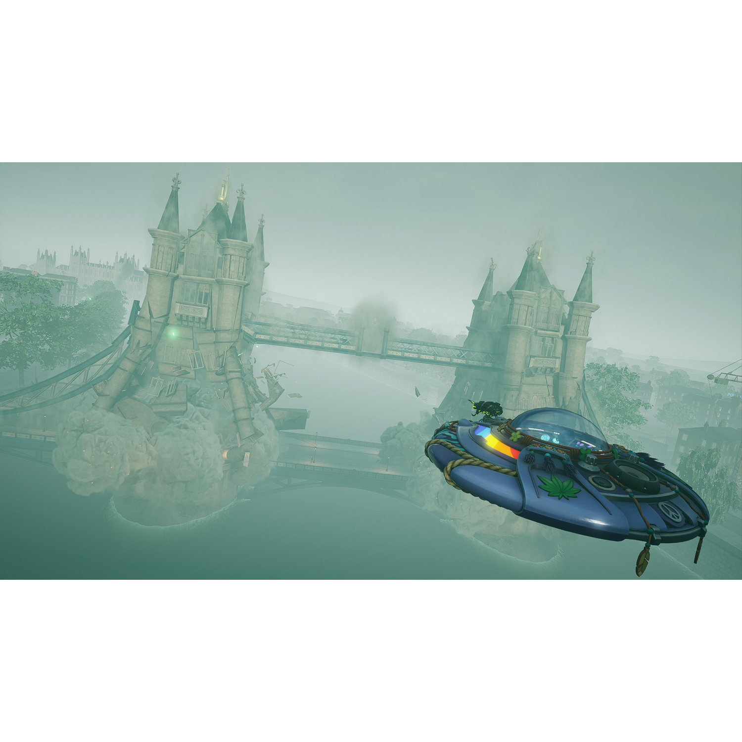 Niebieski UFO lecący nad Tower Bridge w mglistym otoczeniu.