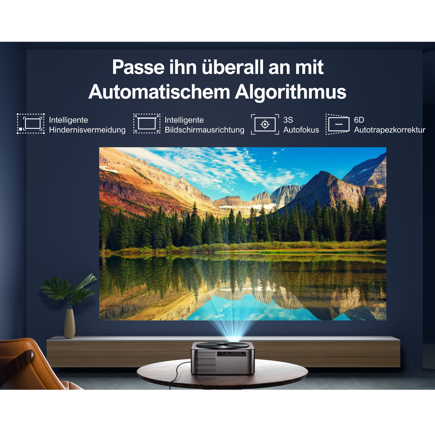 Projektor projiziert Bild an Wand, zeigt Berge und See, mit Symbolen und Text.