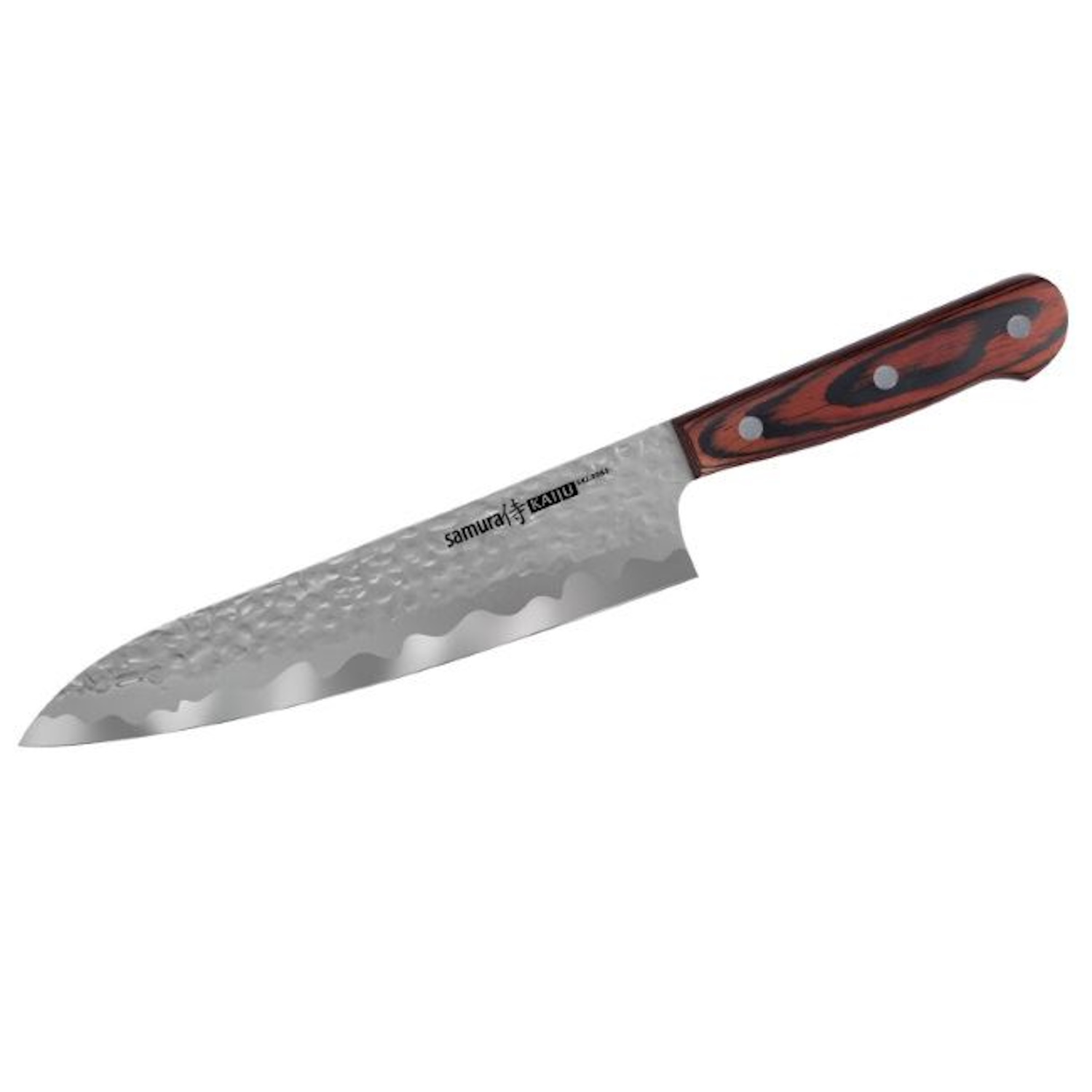 Un cuchillo de cocina con mango de madera sobre fondo blanco.