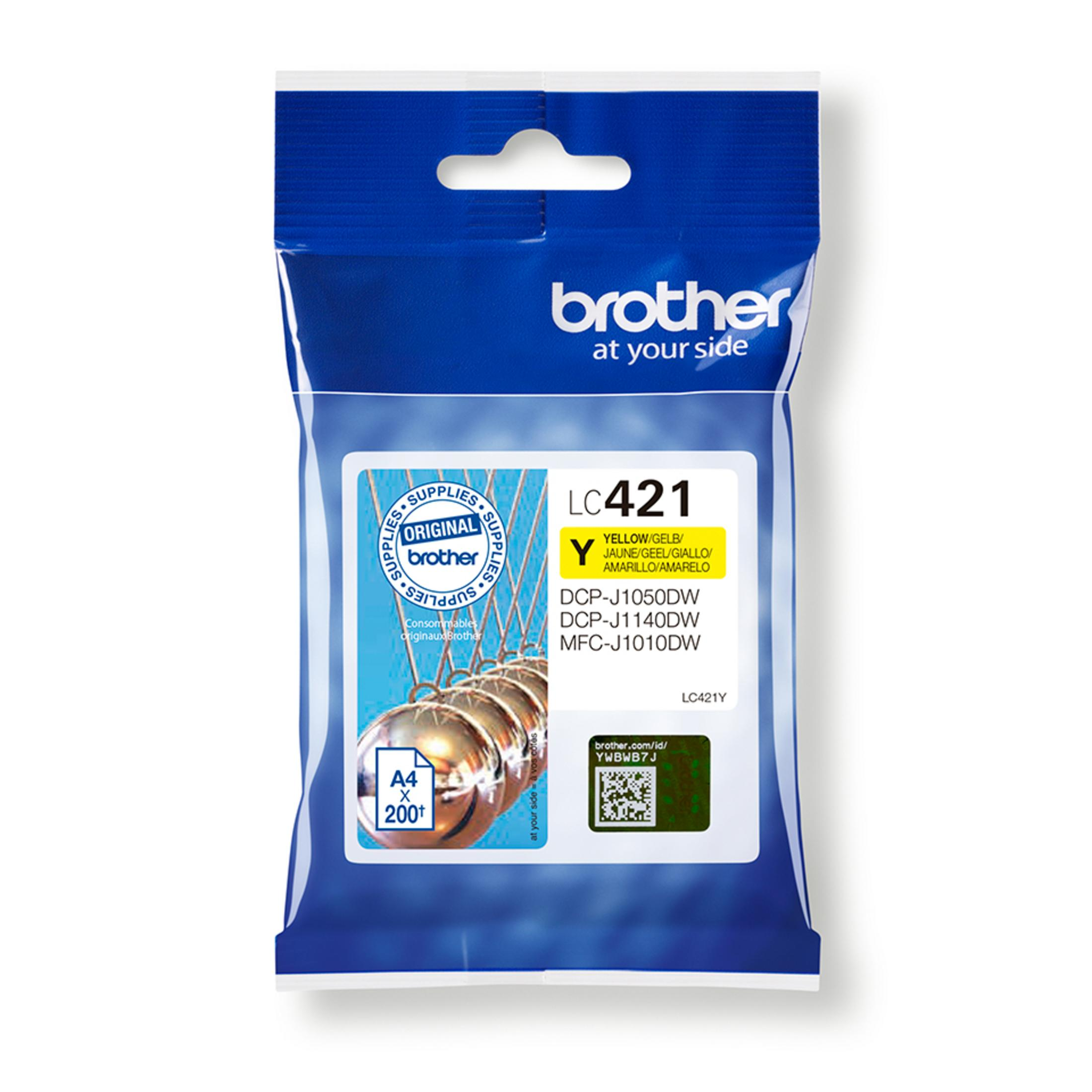 Eine gelbe Brother LC421Y Tintenpatrone in einer blau-weißen versiegelten Verpackung.