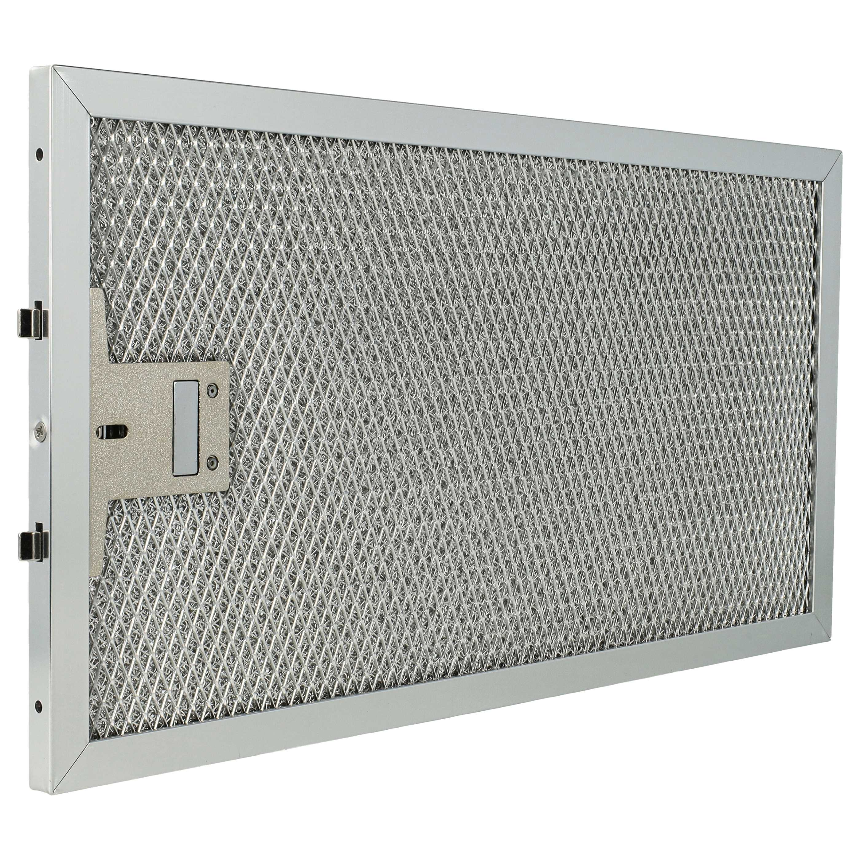 Rechteckiger Metallfilter mit Metallgitter. Silberner Rahmen und Verschluss links.