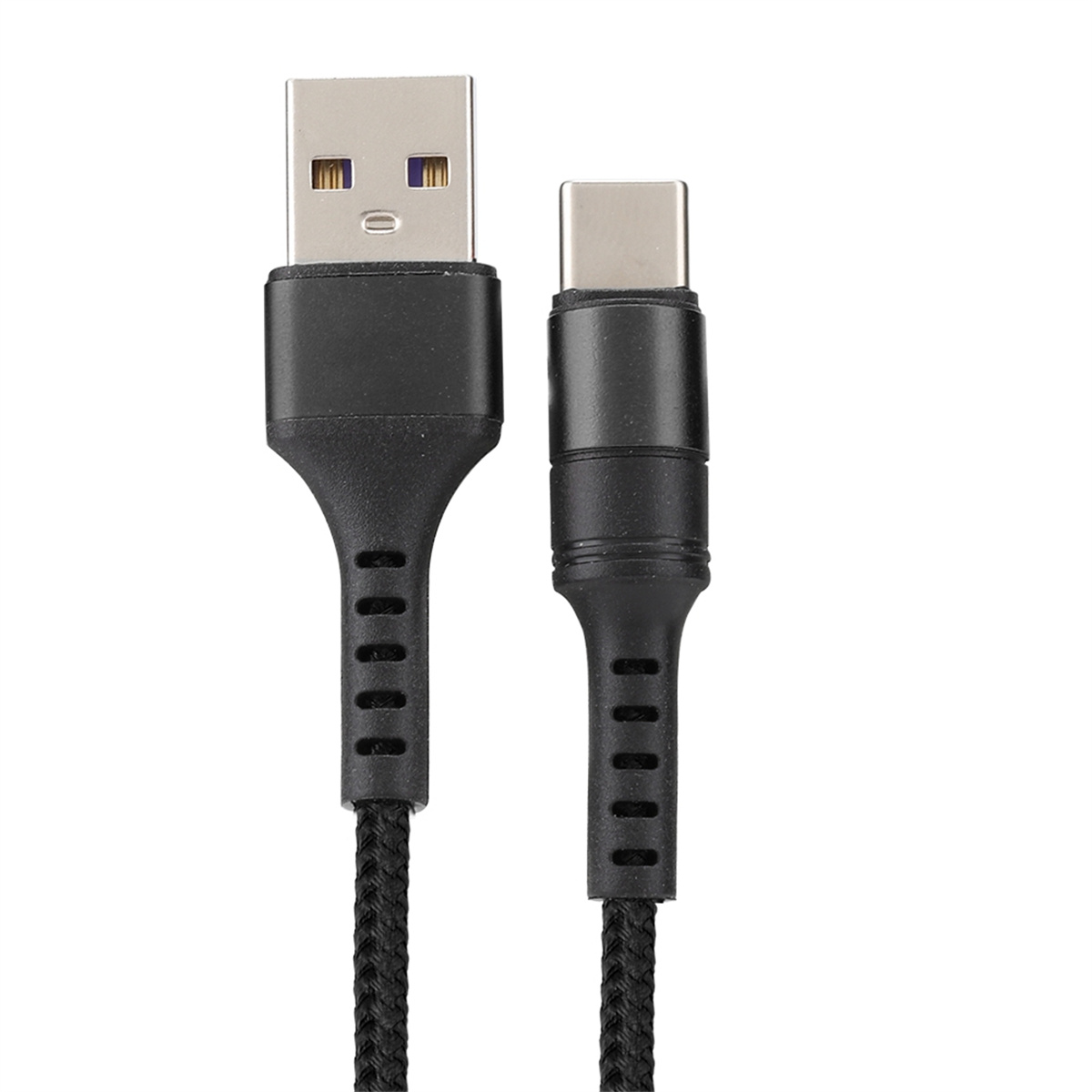 Schwarzes USB-A-auf-USB-C-Ladekabel. A-Ende und C-Ende sind sichtbar.