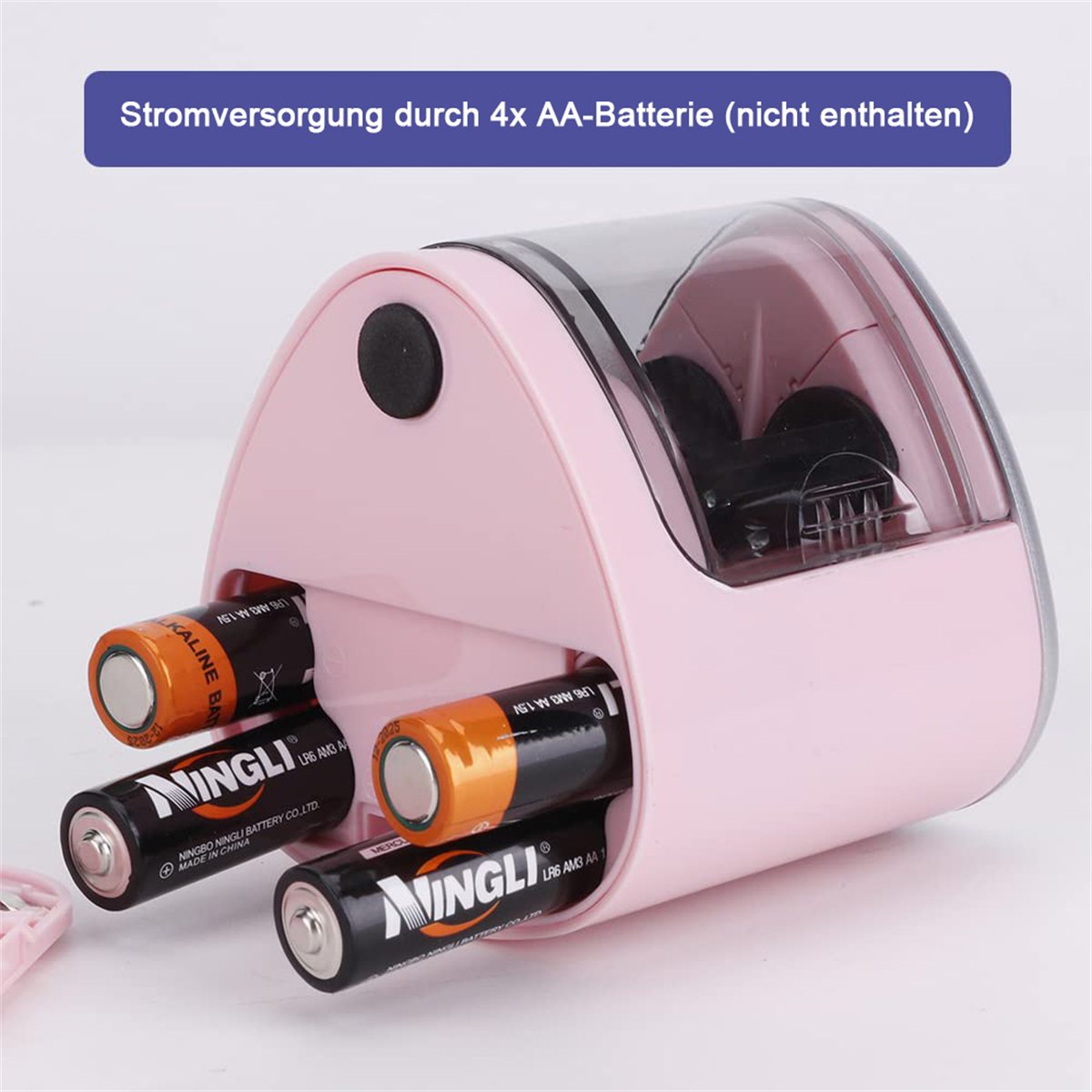Rosa Batterie-Organizer mit AA-Batterien. Das rosa Gehäuse hat einen schwarzen Knopf und einen durchsichtigen Deckel.