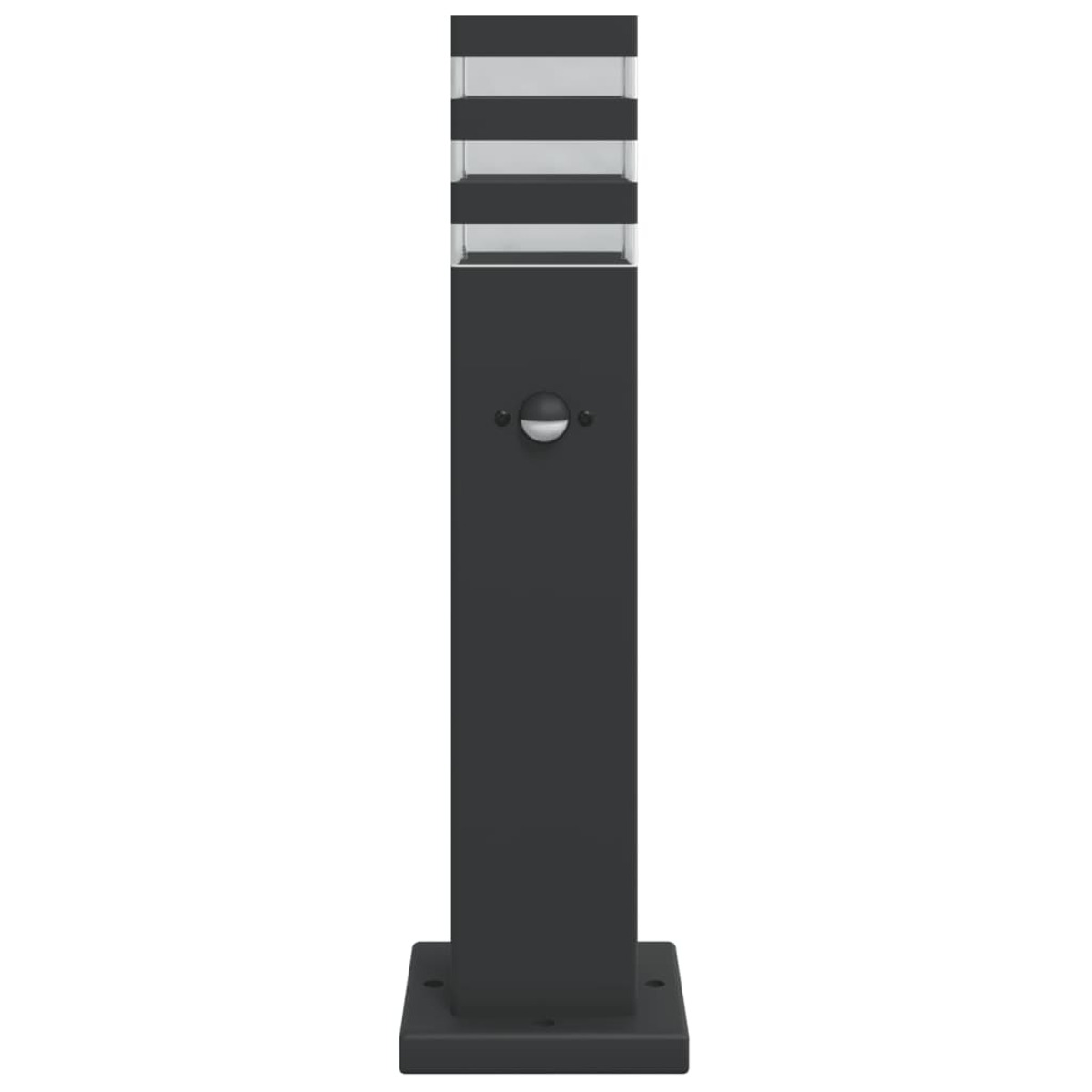 Schwarze Außenlampe mit rechteckigem Sockel und Licht oben.