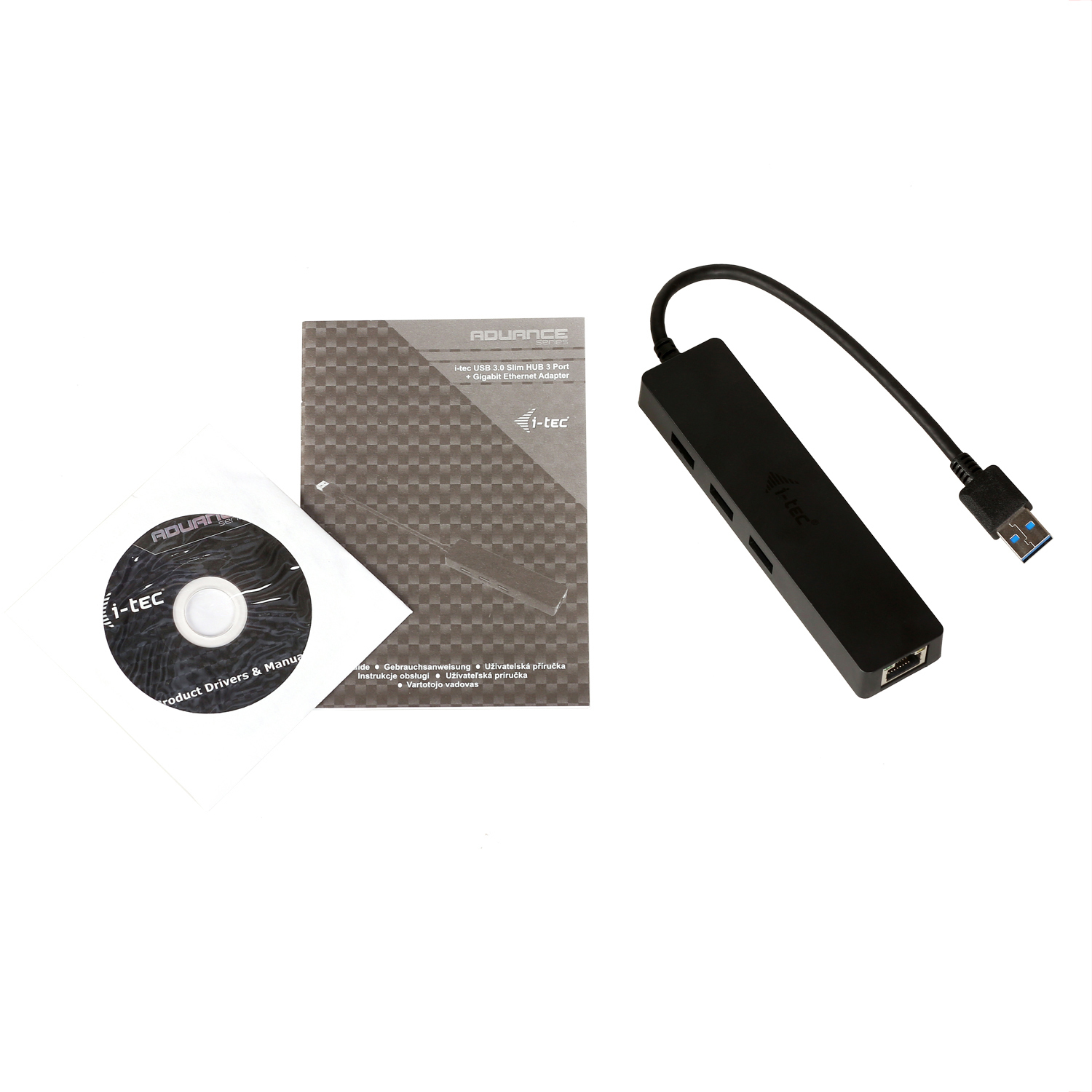 Le hub USB, un manuel et un CD sont placés sur une surface blanche.