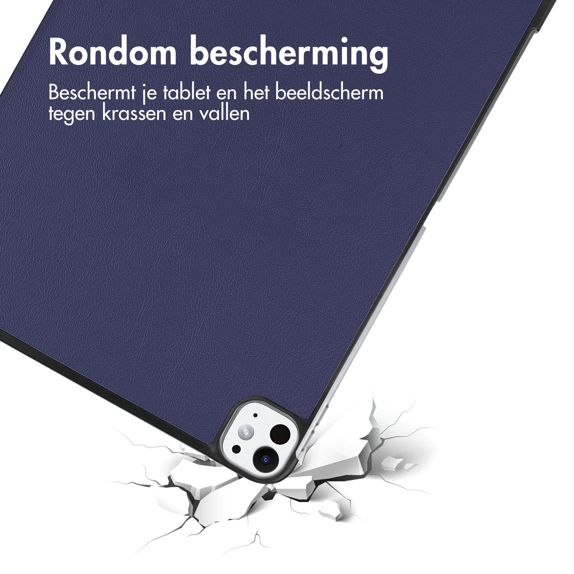Tablet in een blauwe hoes, met een barst op de vloer. Tekst op de hoes: 'Rondom bescherming'.