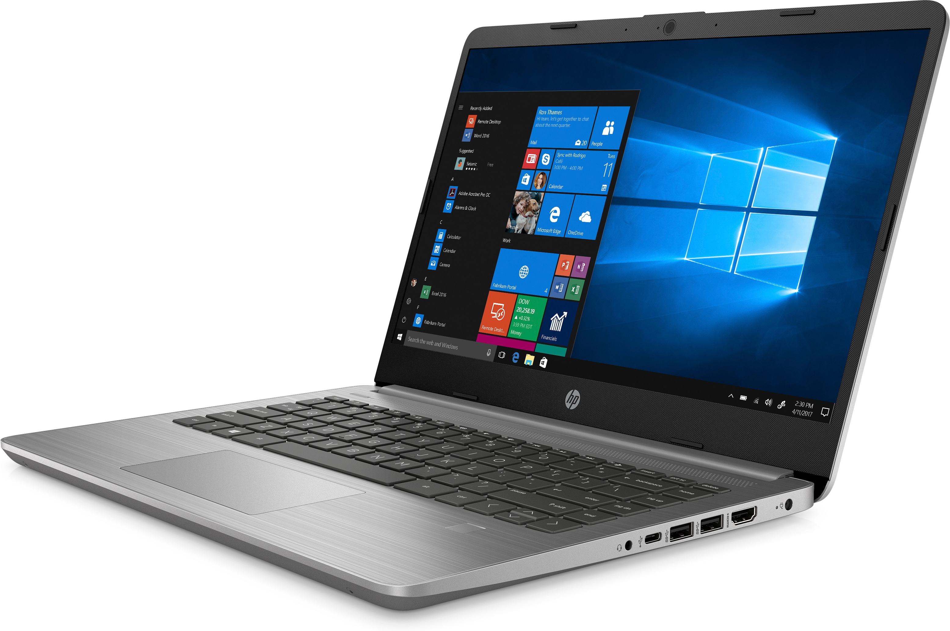 Laptop, aperto, su sfondo bianco. Desktop Windows visibile. Il laptop è argento e nero.