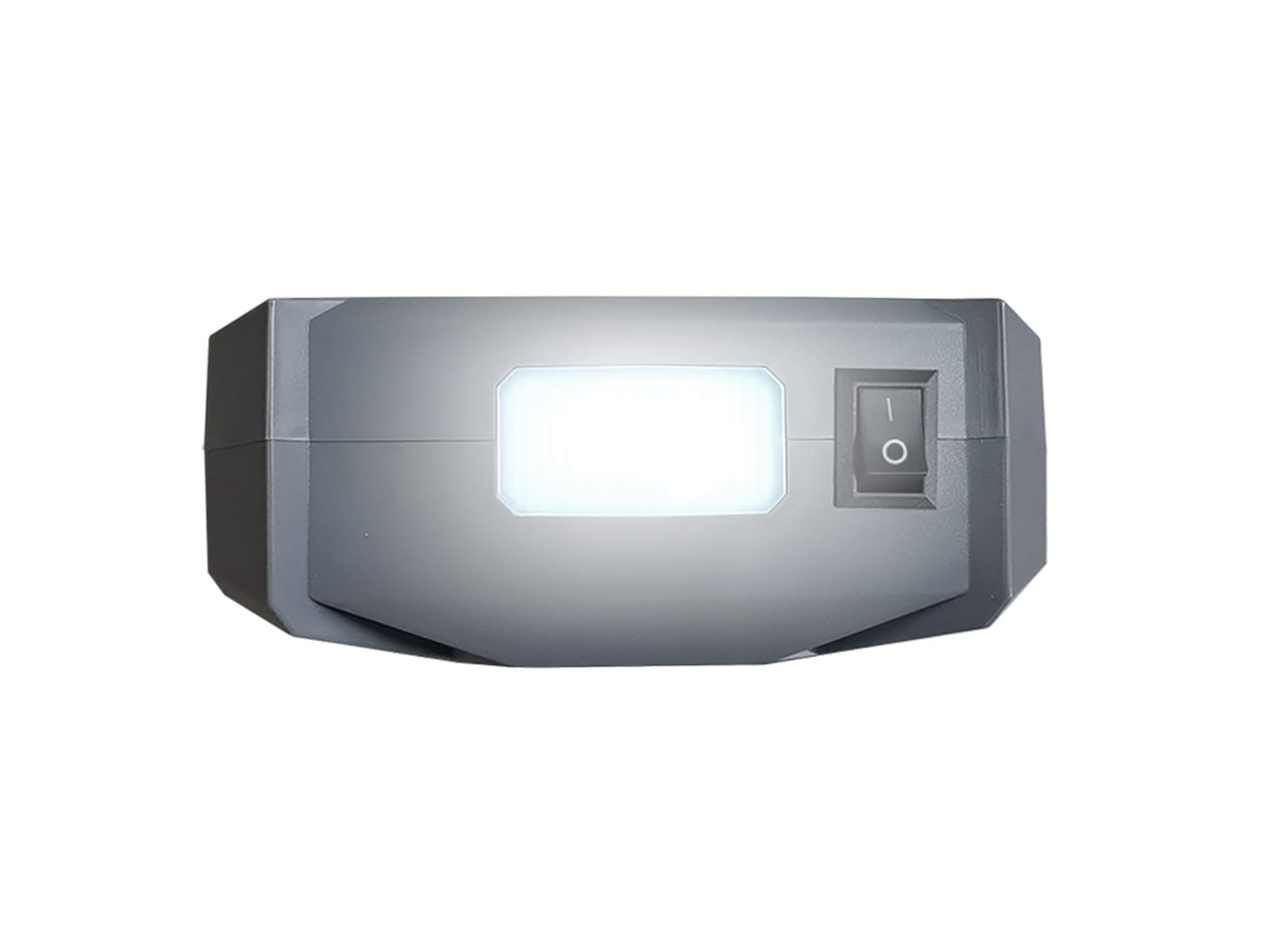 Lumière rectangulaire grise avec interrupteur. La lumière blanche est allumée. Fond blanc.