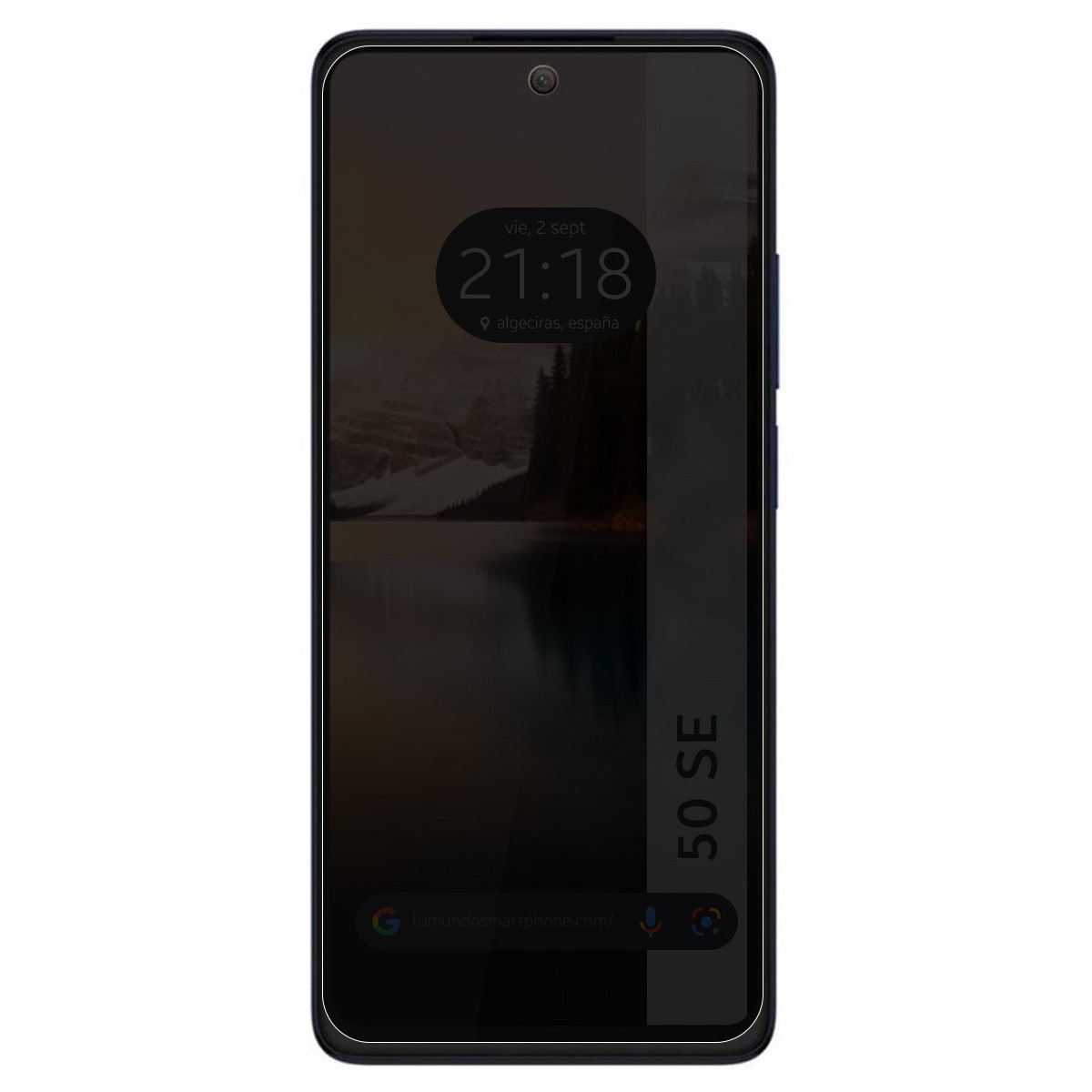 Smartphone, vista frontale. Lo schermo mostra l'ora e la posizione. Sfumatura scura.